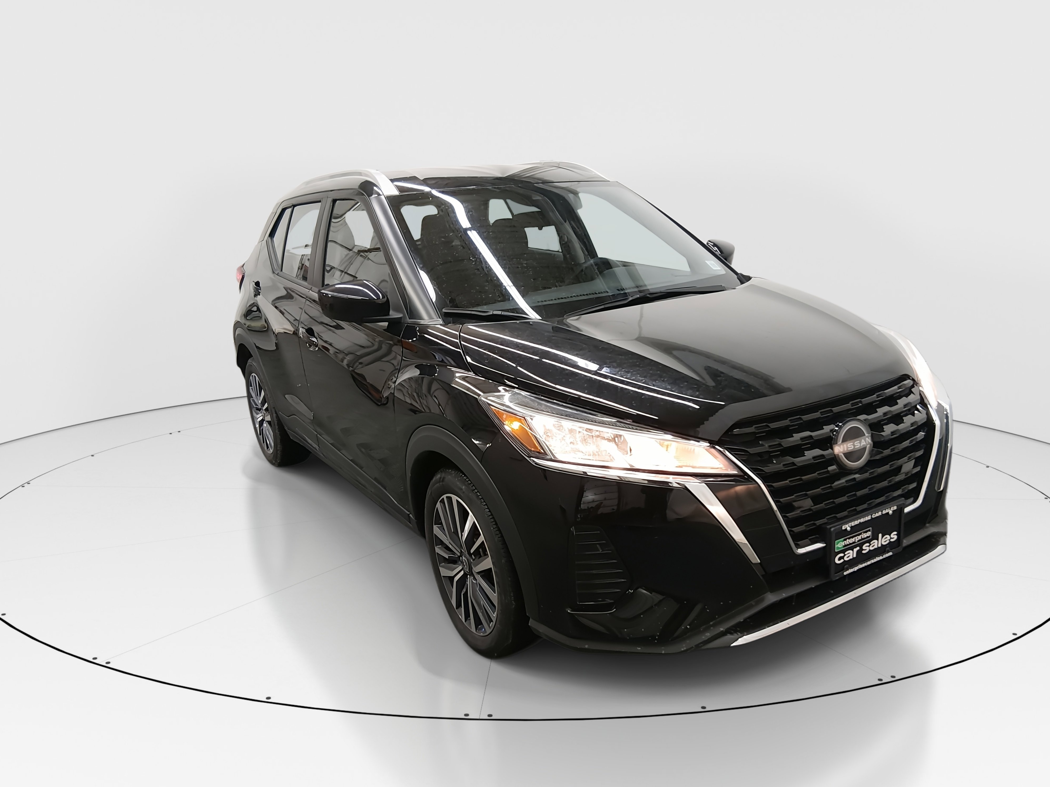 Used 2023 Nissan Kicks SV FWD