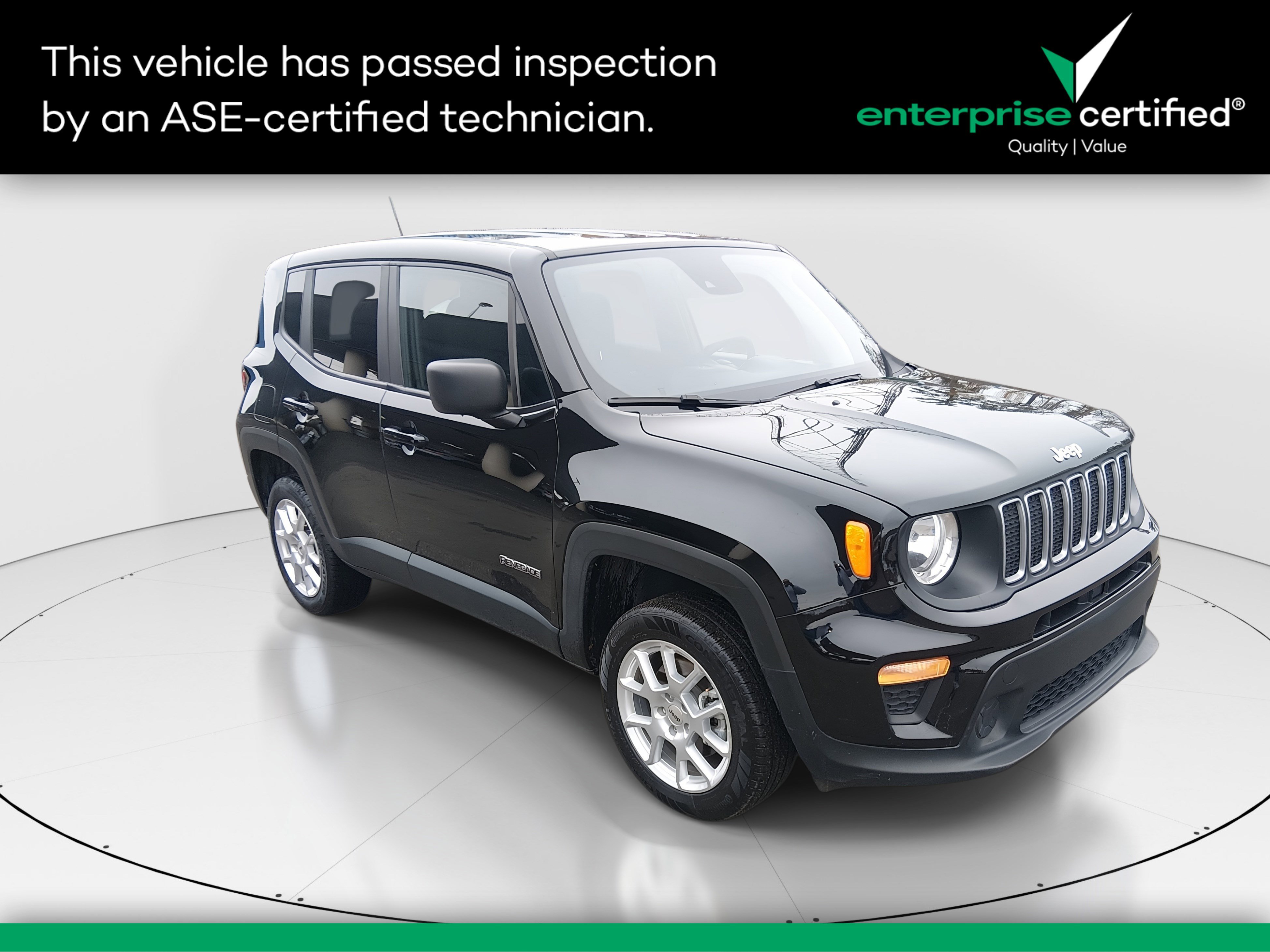 2023 Jeep Renegade Latitude's photo