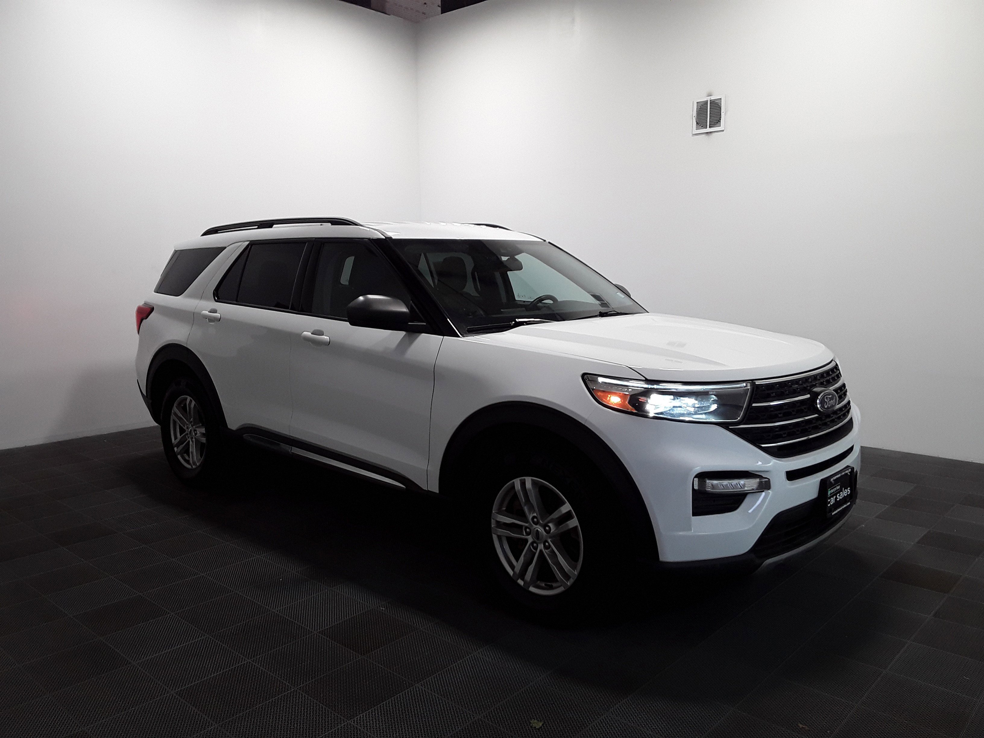 2021 Ford Explorer XLT 4WD