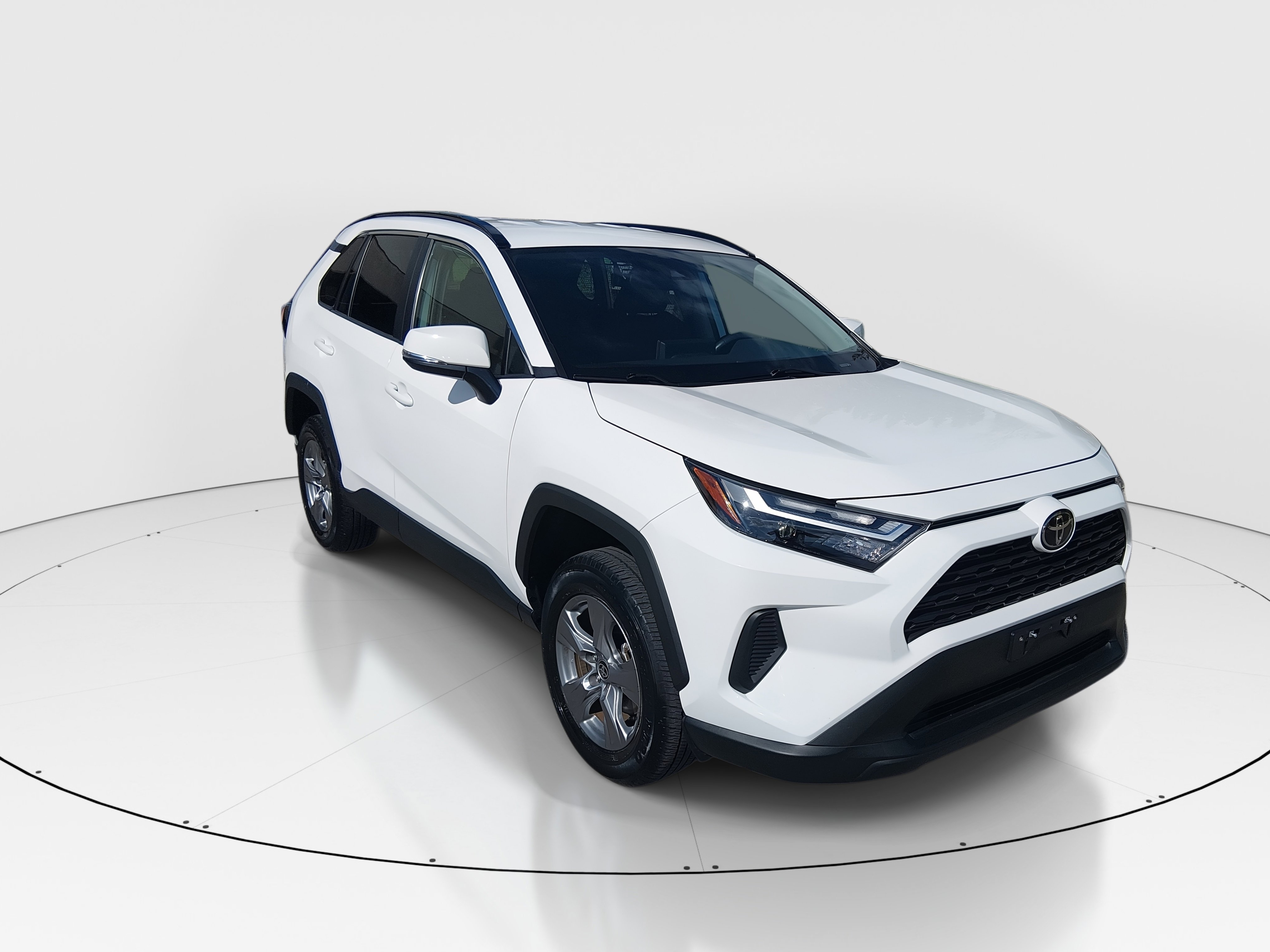 Used 2025 Toyota RAV4 XLE FWD