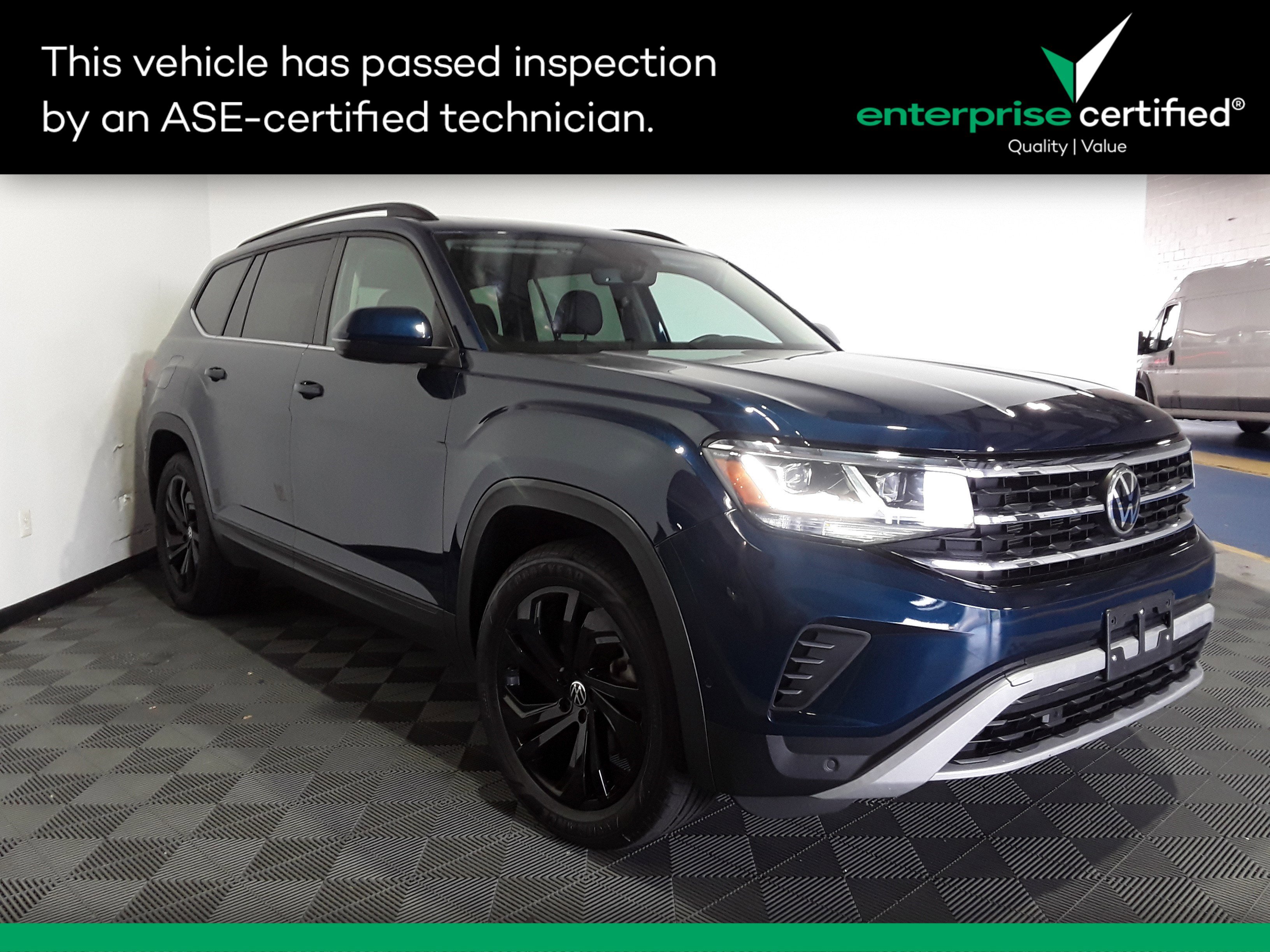 2022 Volkswagen Atlas 3.6L V6 SE w/Technology 4MOTION