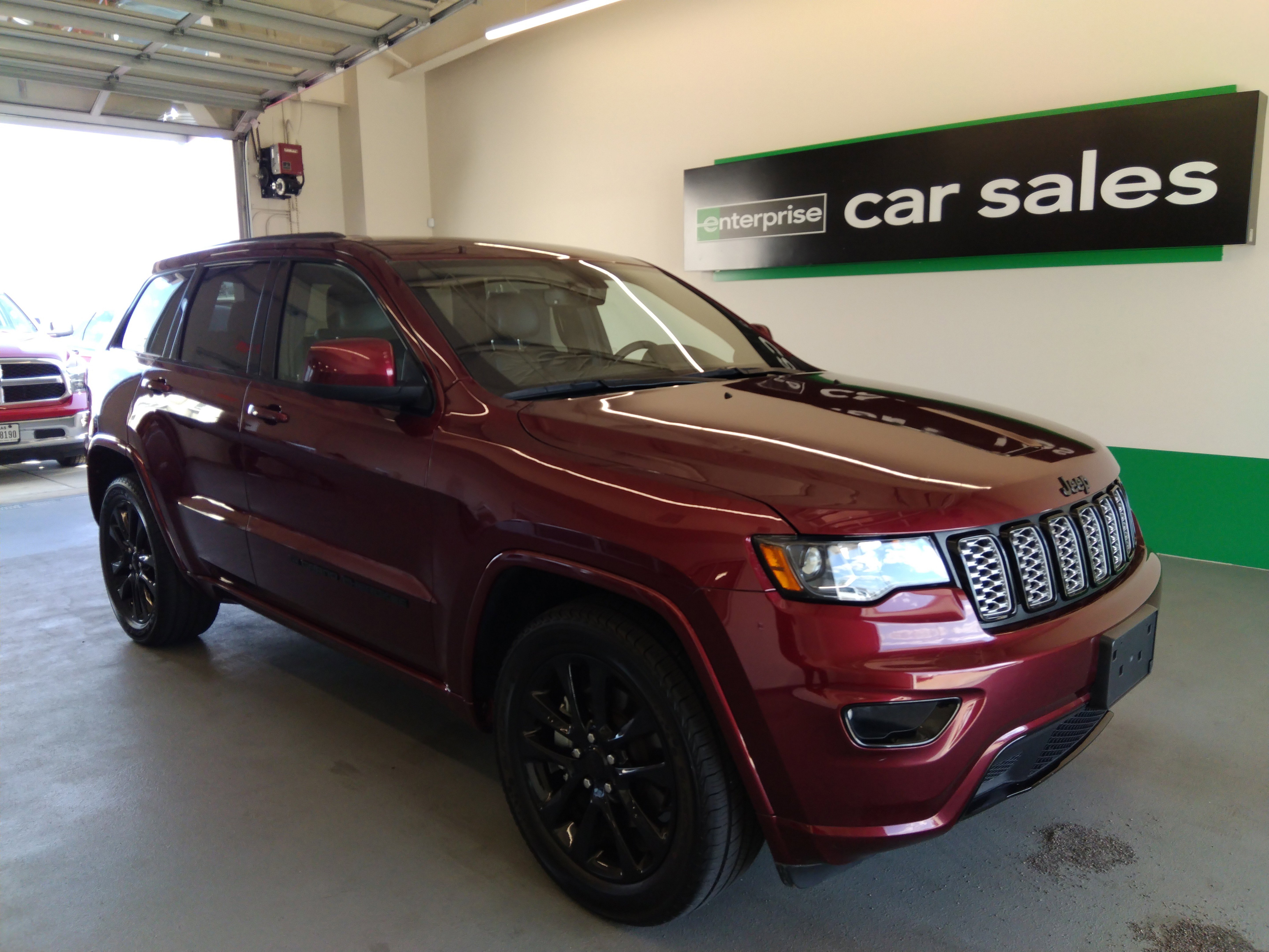 2022 Jeep Grand Cherokee WK Laredo X 4x2