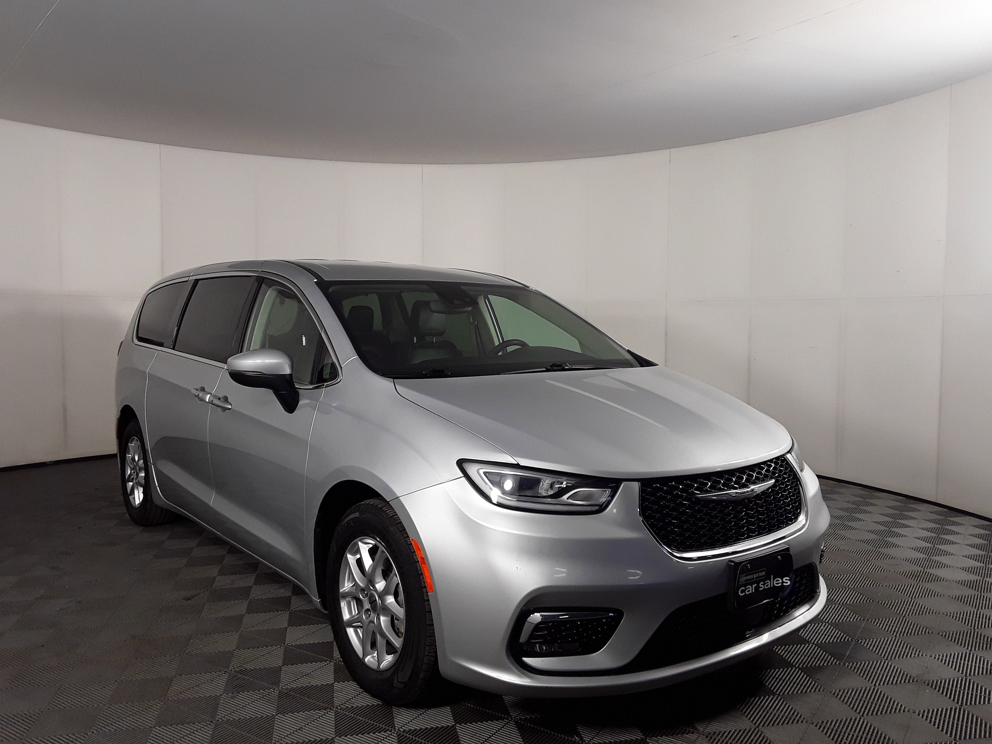 2023 Chrysler Pacifica Touring L FWD