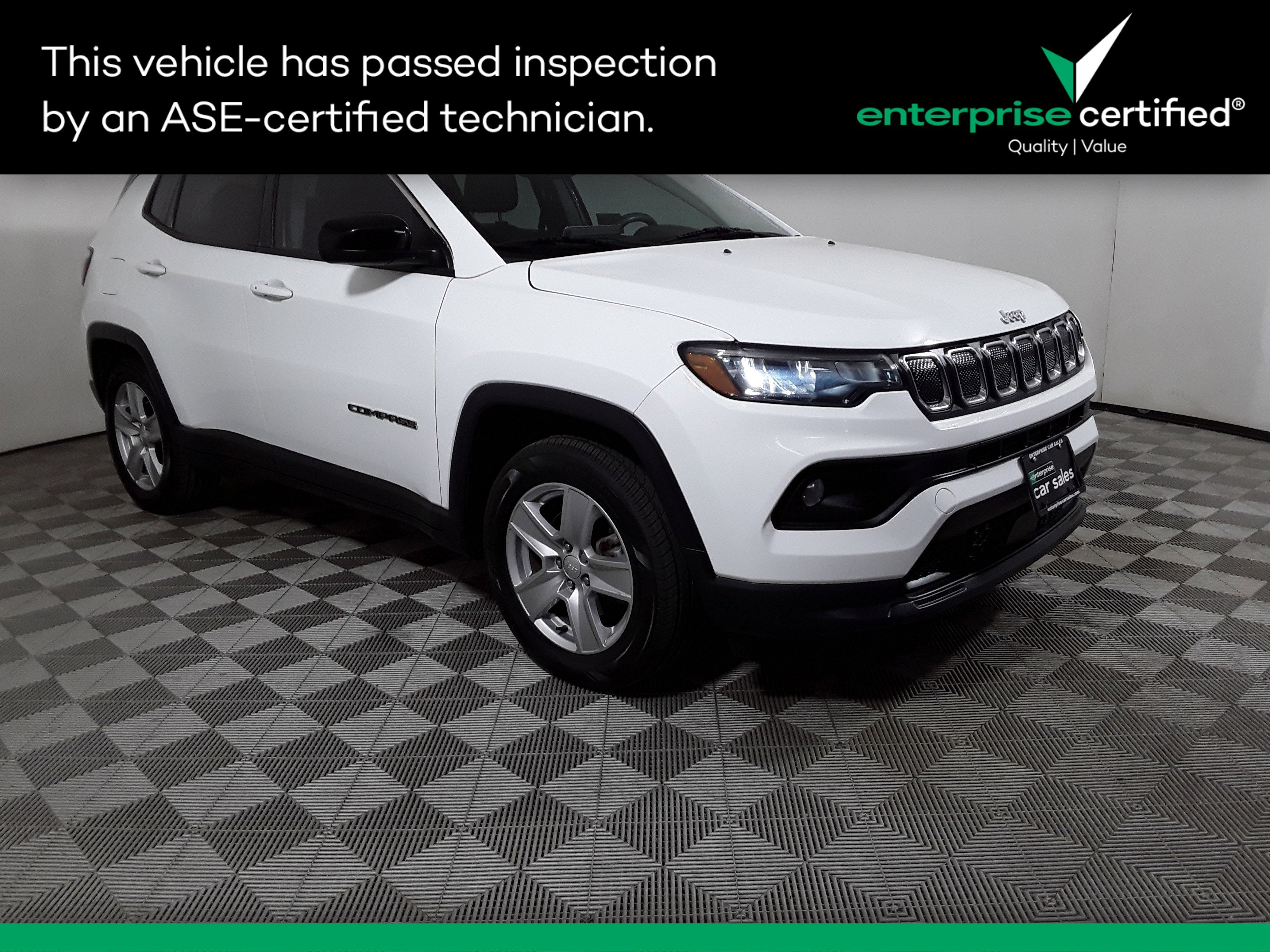 2022 Jeep Compass Latitude FWD