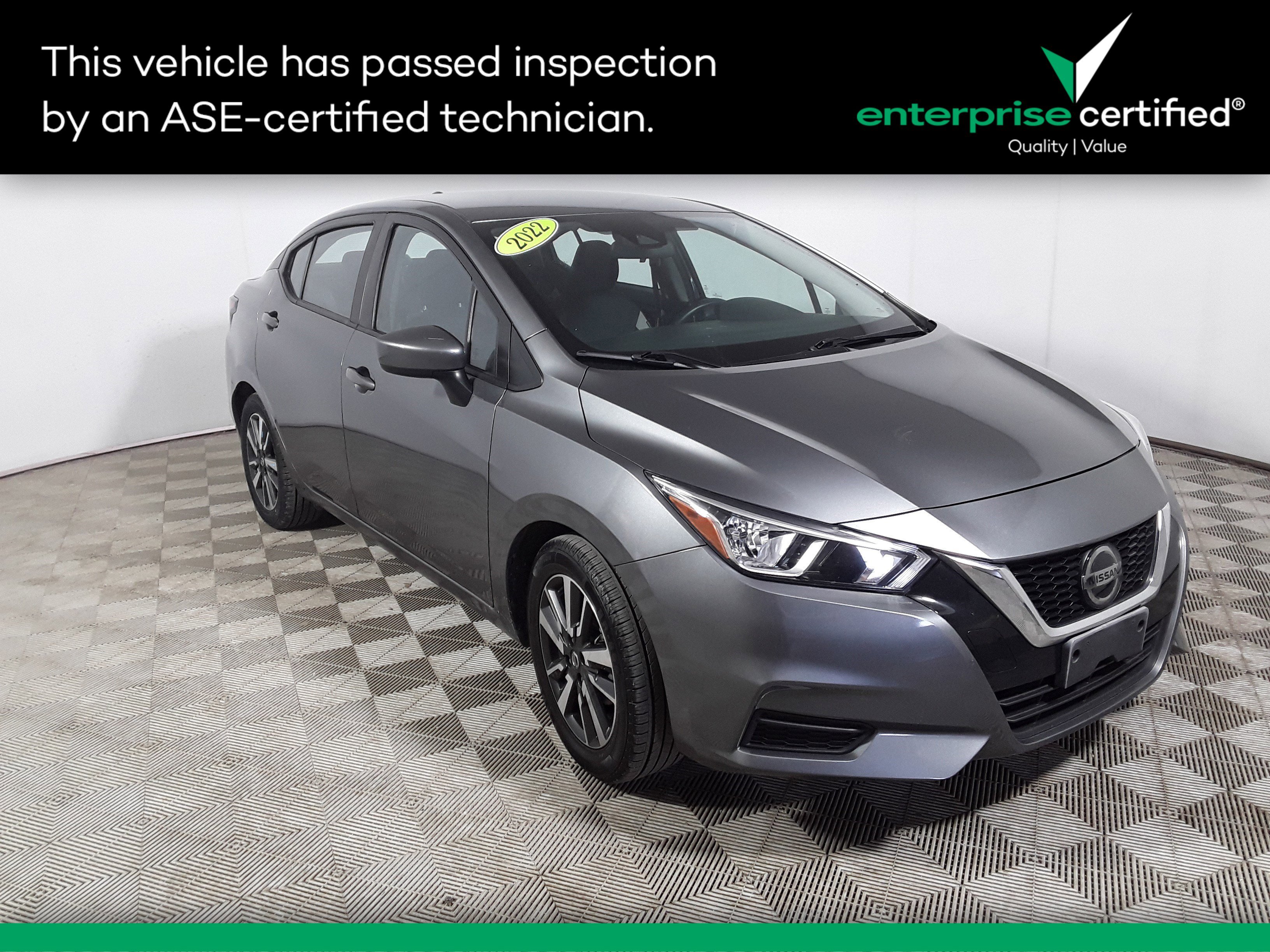 2022 Nissan Versa SV CVT