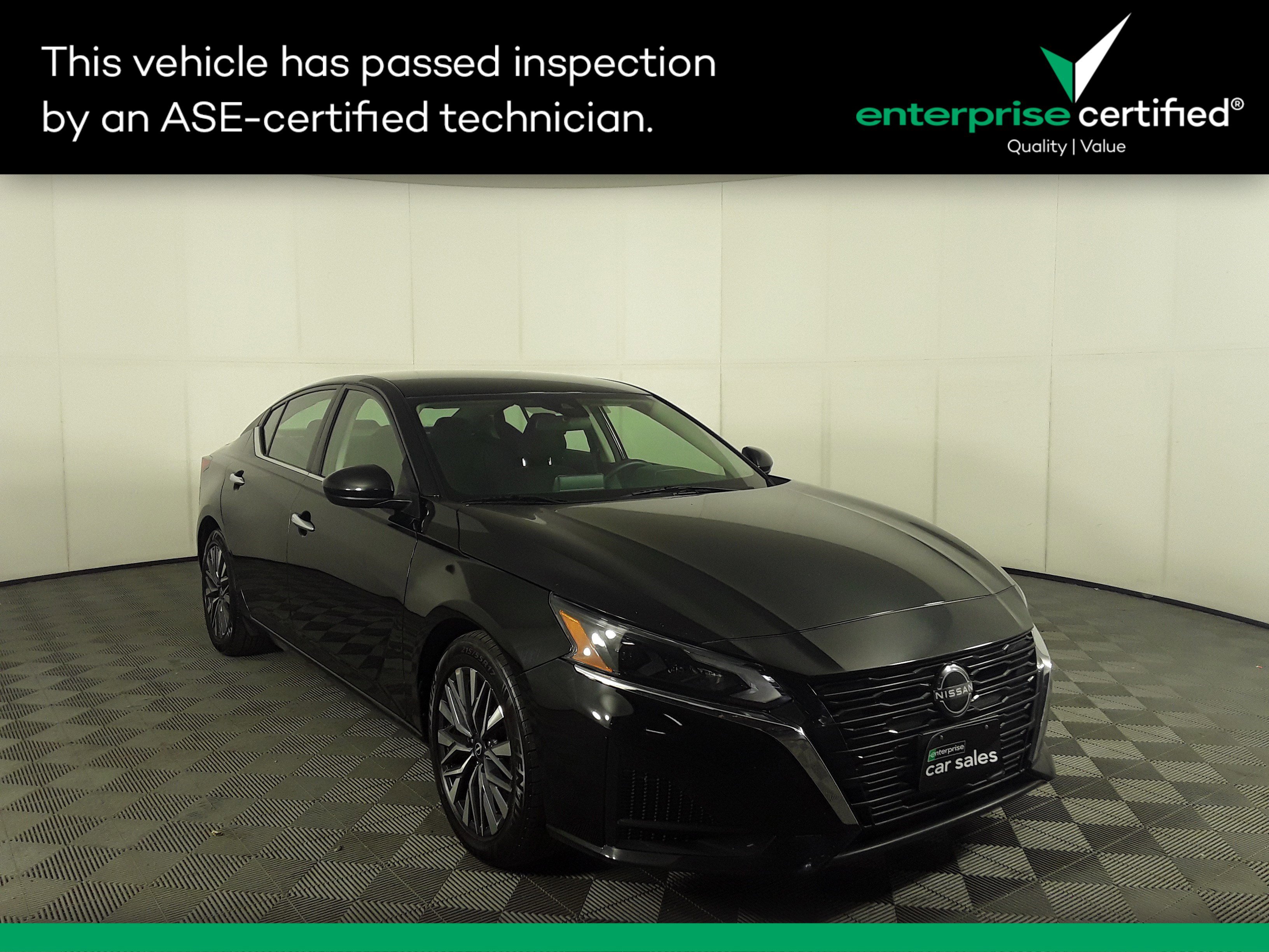 Used 2023 Nissan Altima 2.5 SV Sedan
