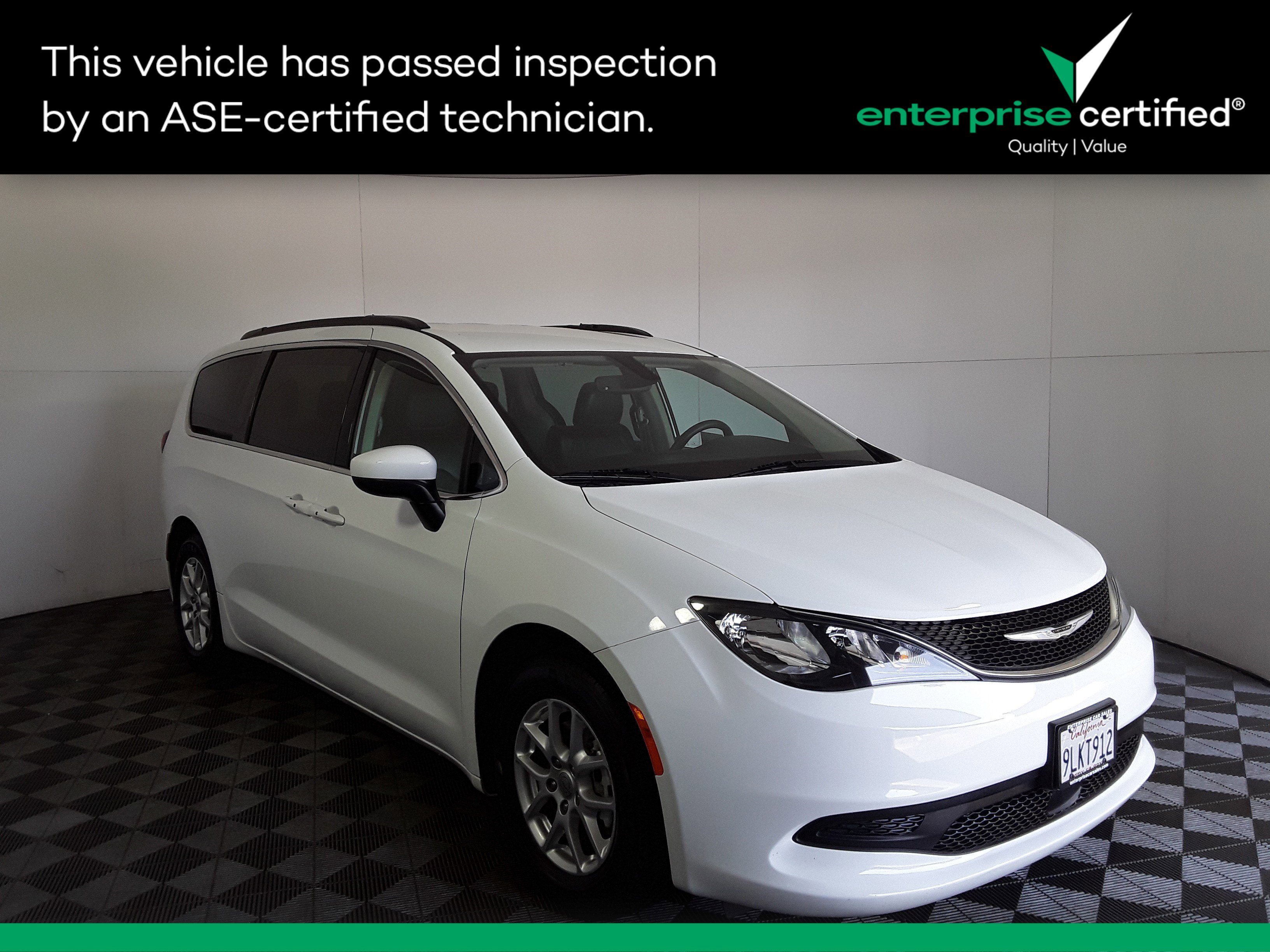 2021 Chrysler Voyager LXI FWD