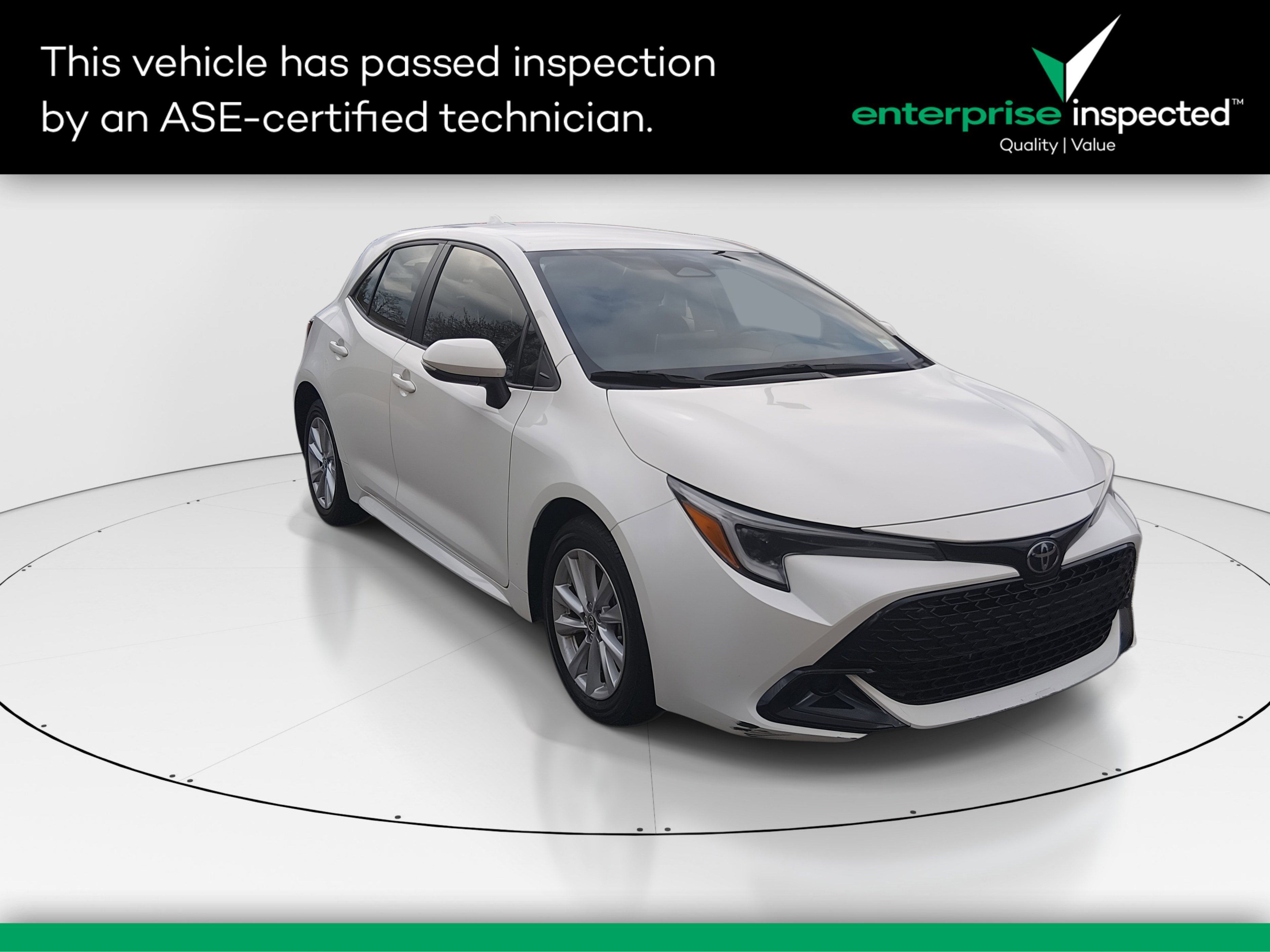 Used 2024 Toyota Corolla Hatchback SE CVT
