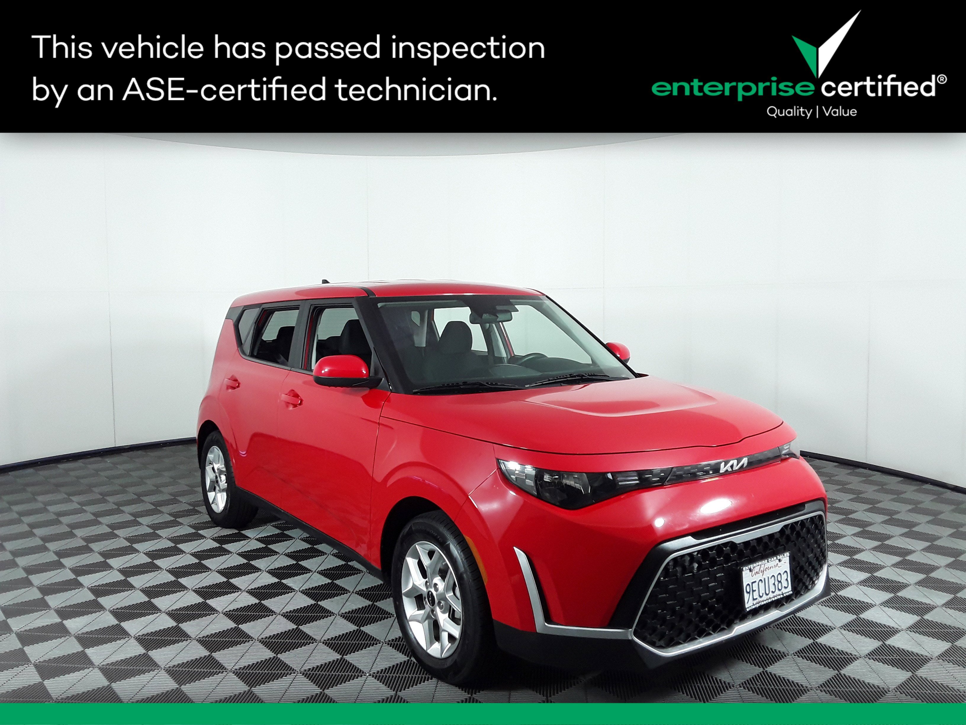 Used 2023 Kia Soul LX IVT