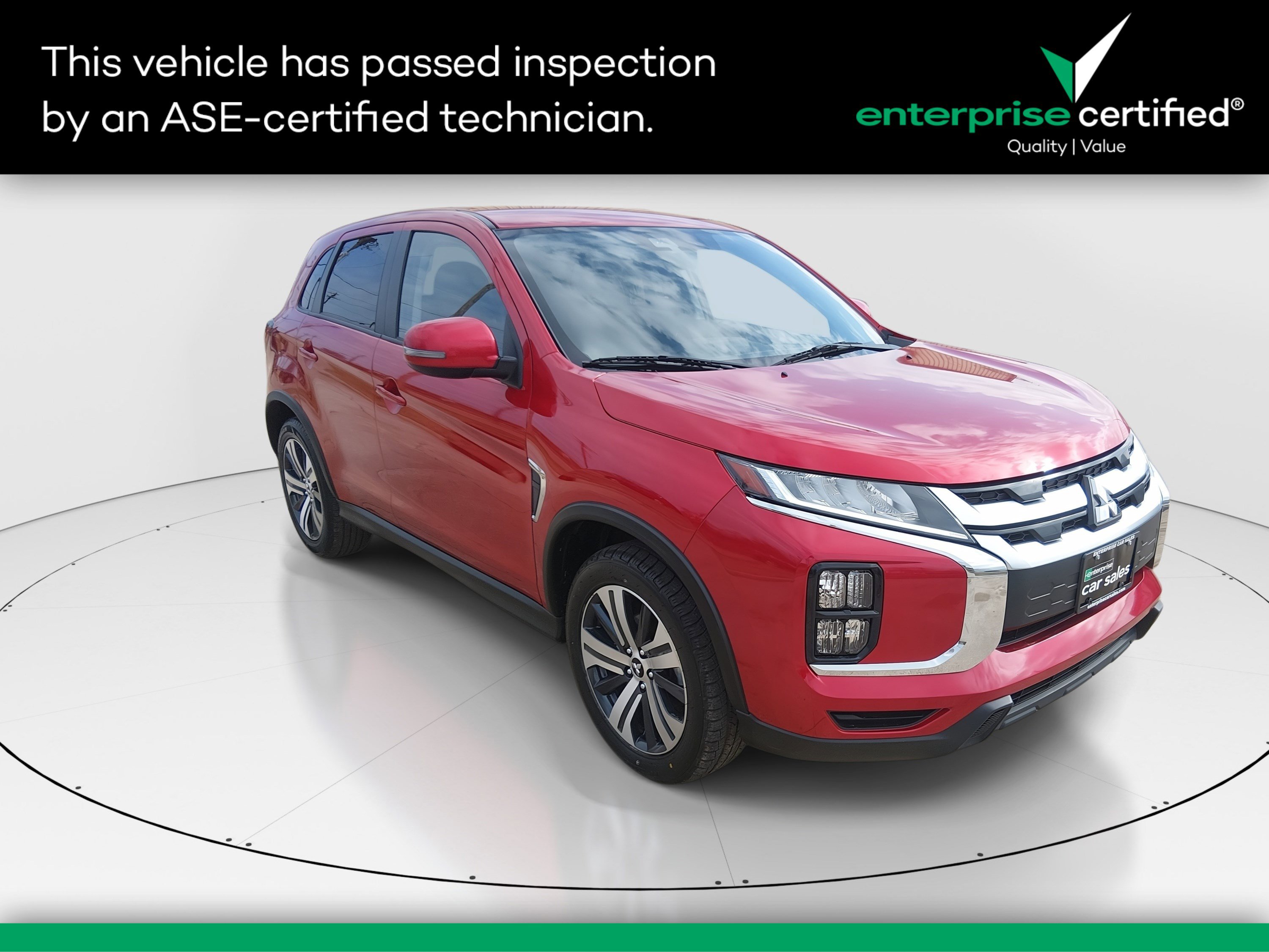 2024 Mitsubishi Outlander Sport SE's photo