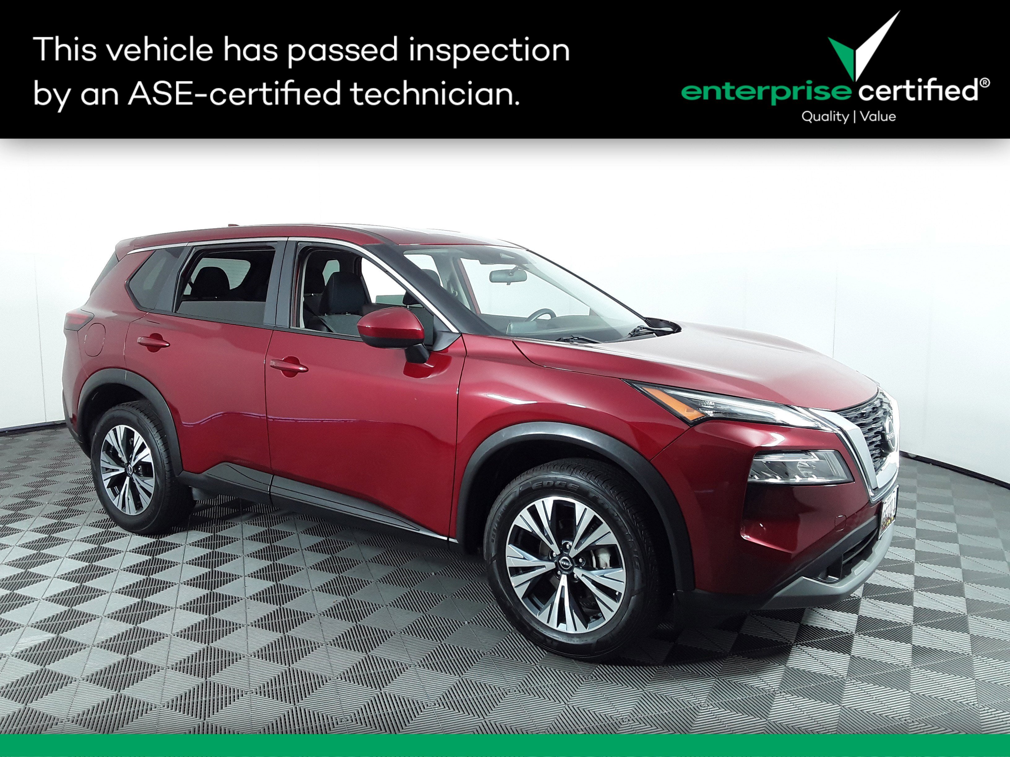 2023 Nissan Rogue SV's photo