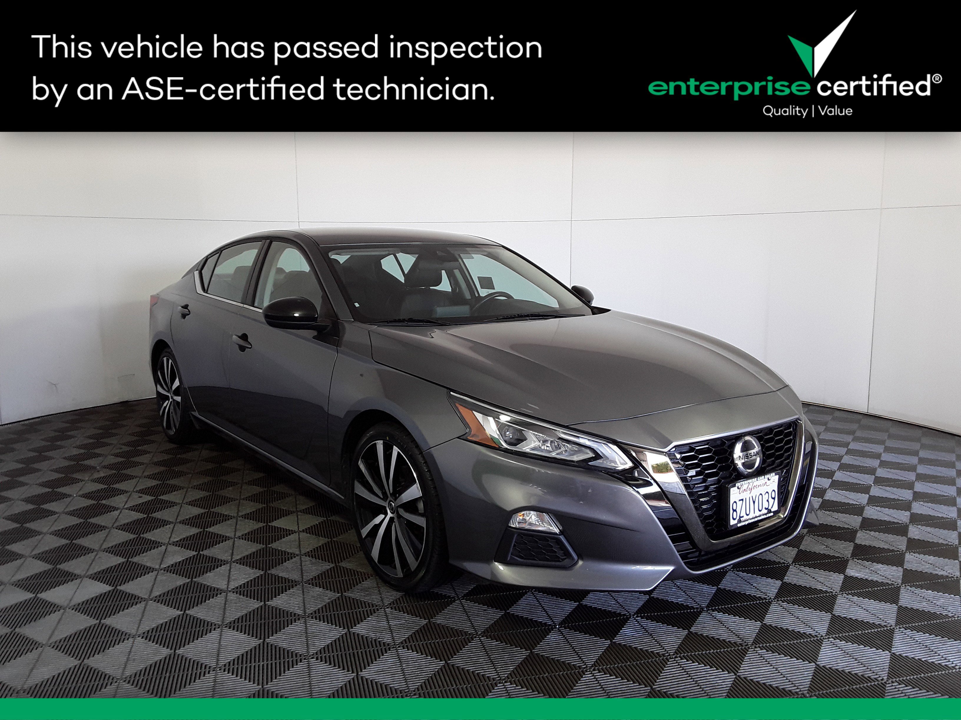 2022 Nissan Altima SR