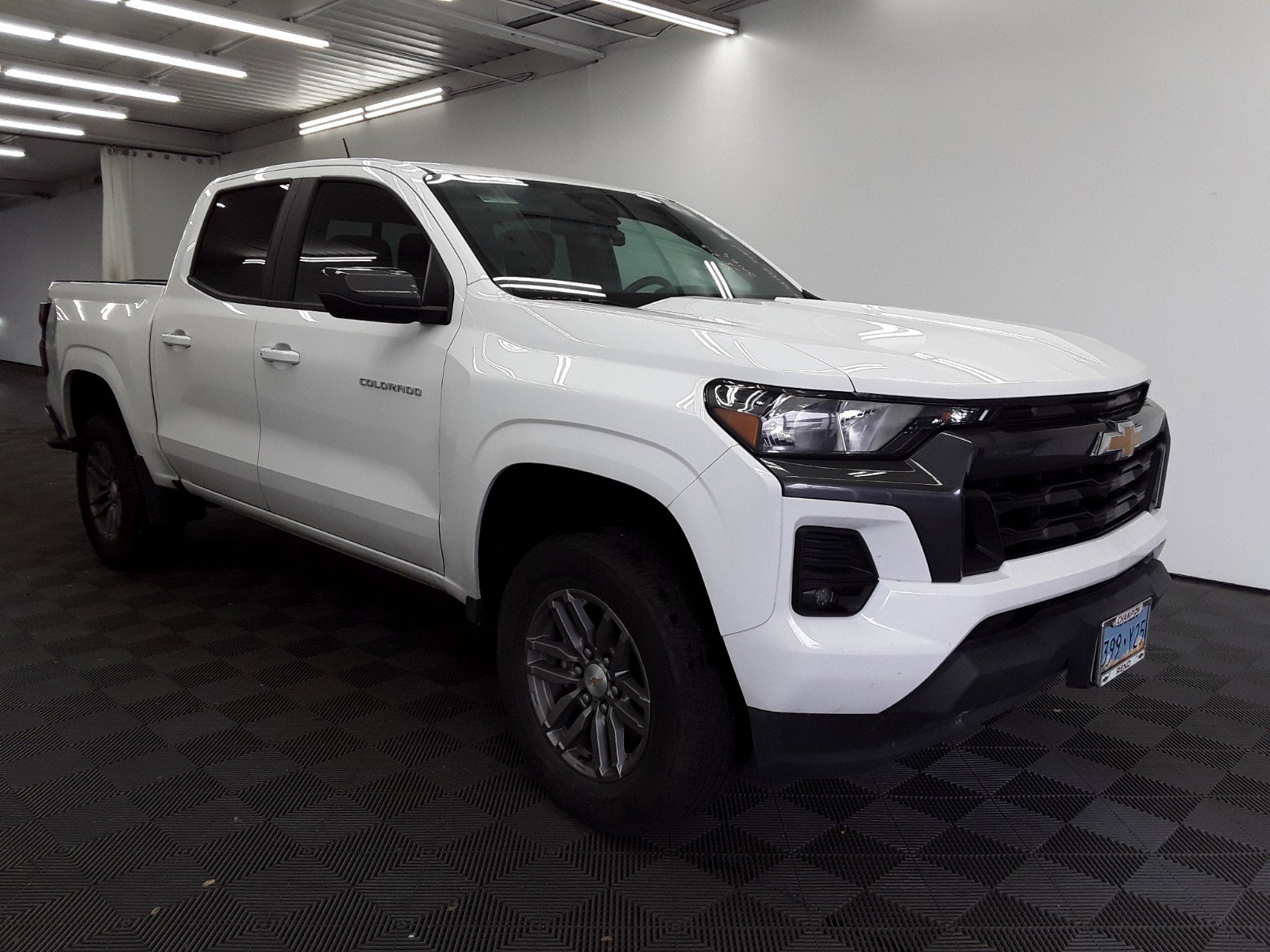 2023 Chevrolet Colorado 2WD LT Crew Cab