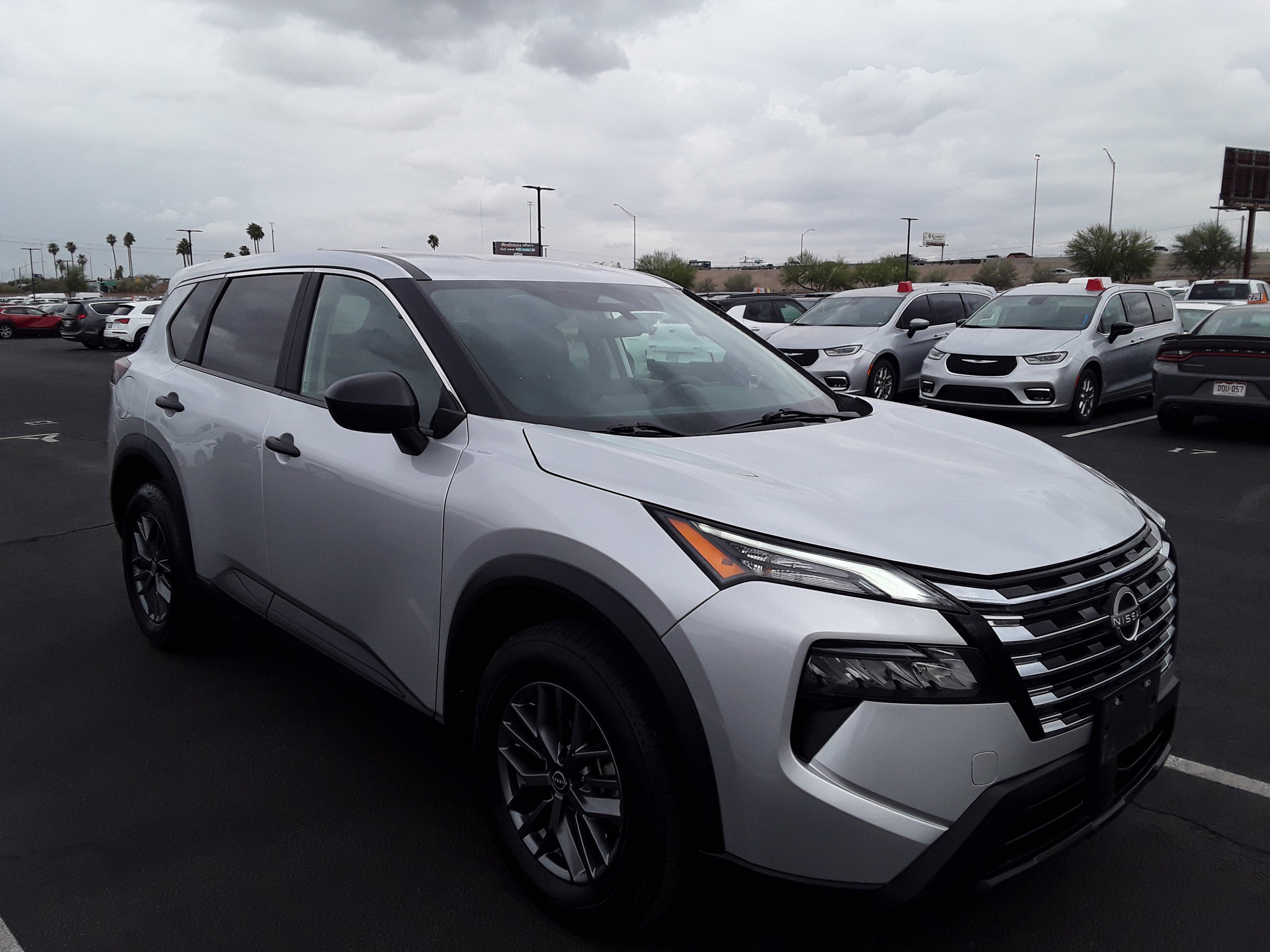 2024 Nissan Rogue FWD S