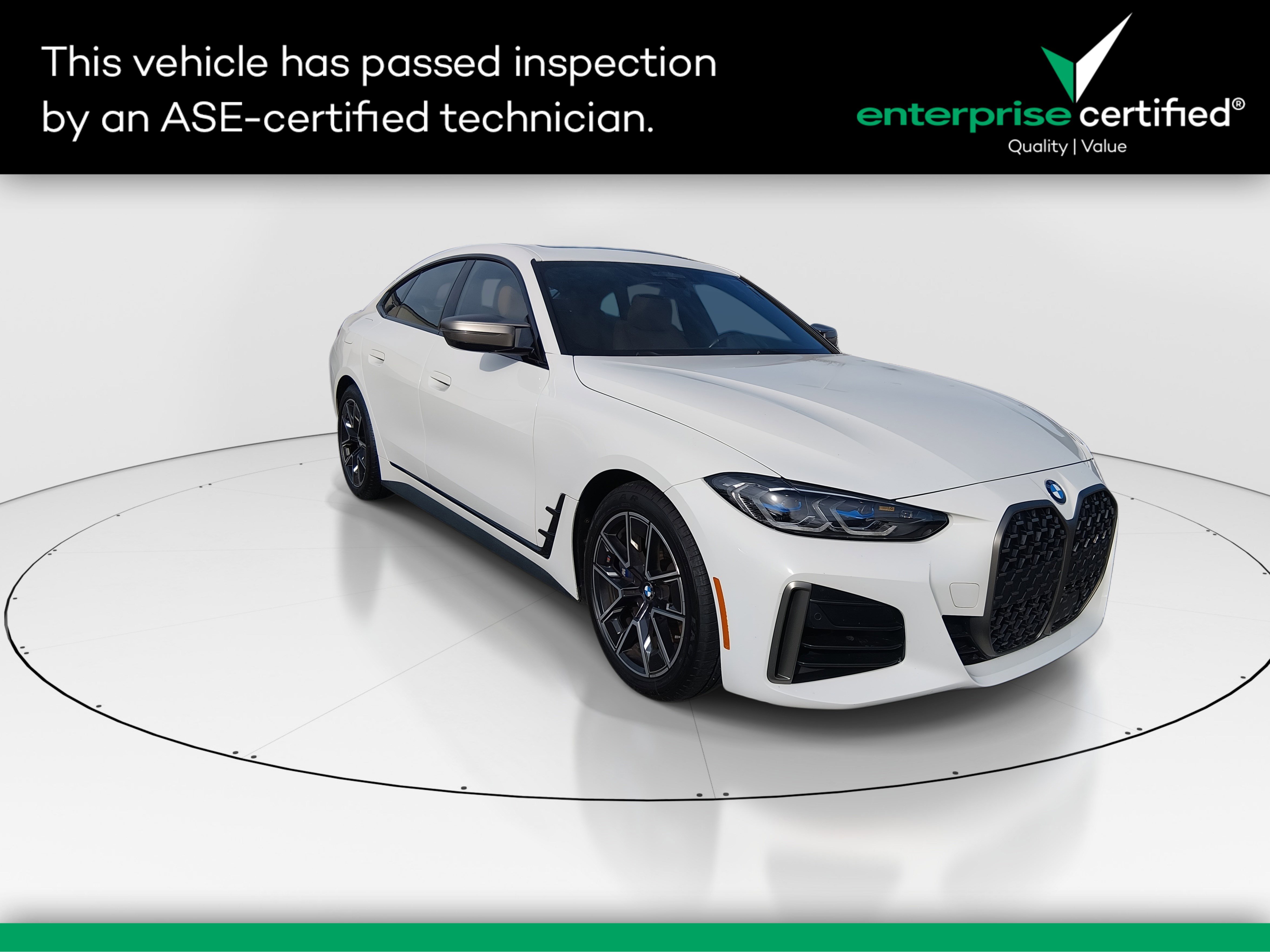 2022 BMW 4 Series M440i's photo