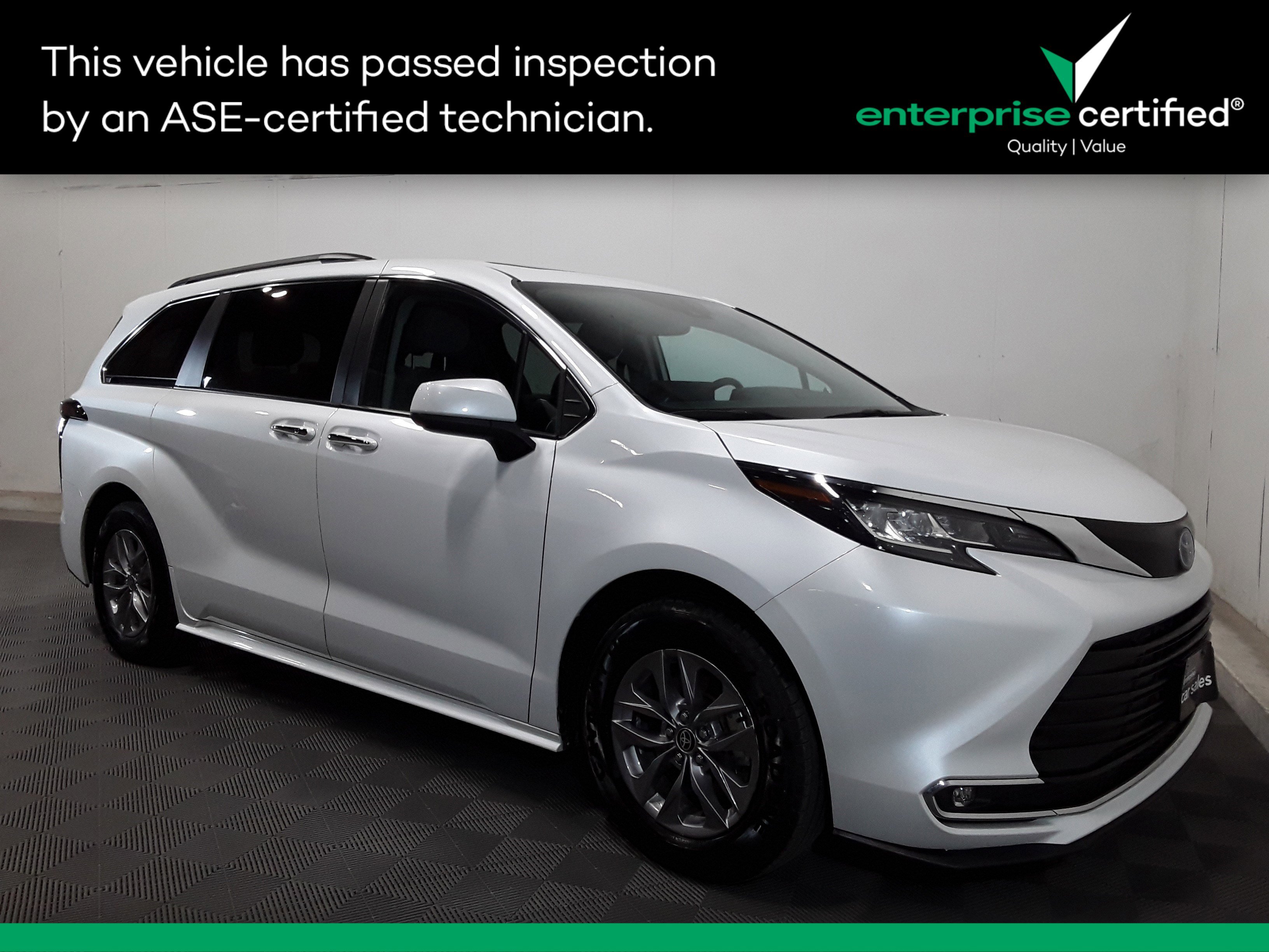 Used 2023 Toyota Sienna XLE FWD 8-Passenger