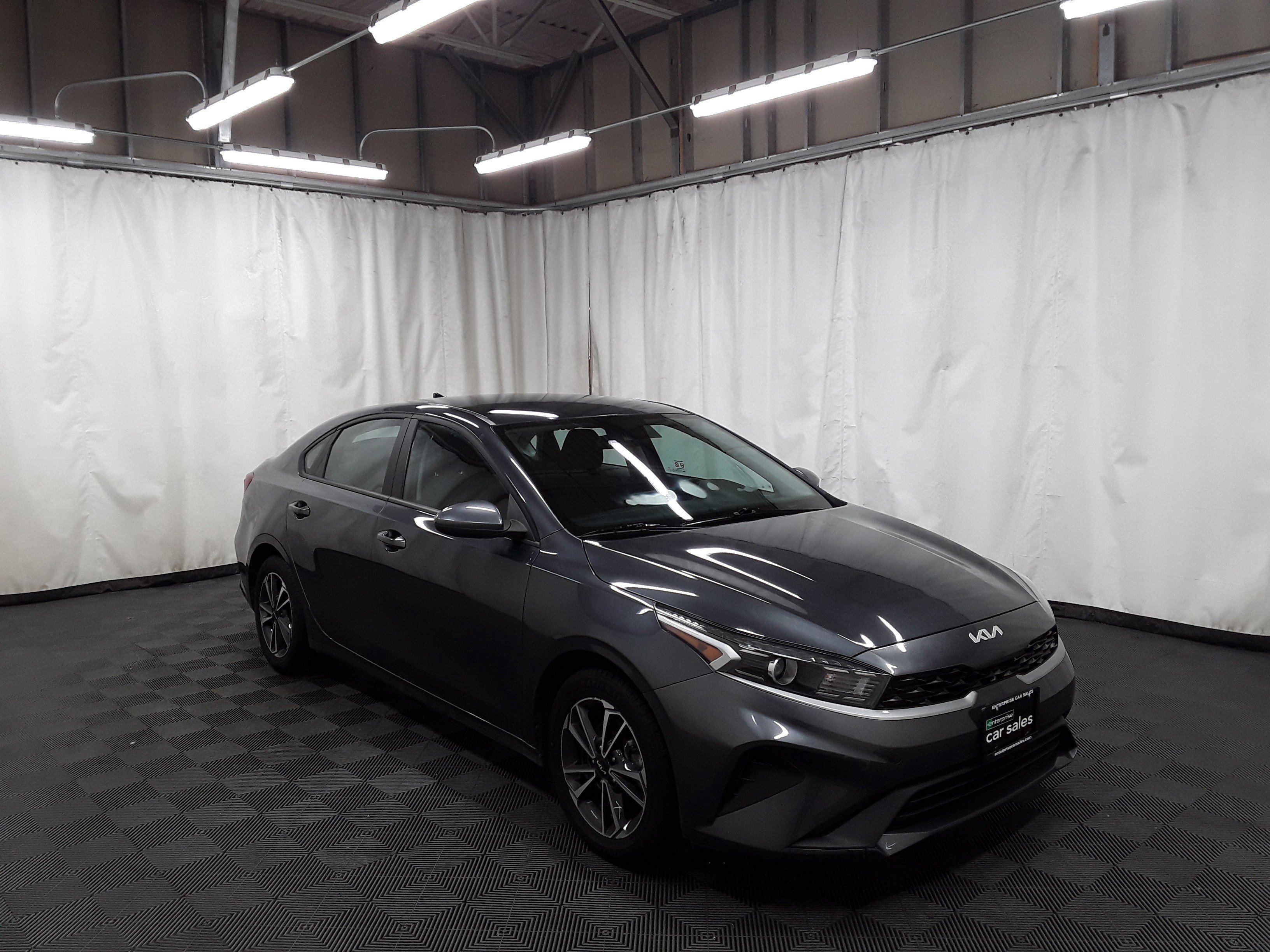 2023 Kia Forte LXS IVT