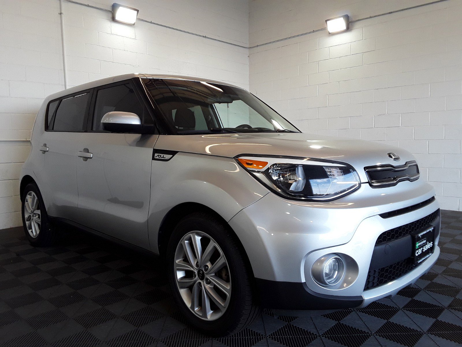 2018 Kia Soul + Auto