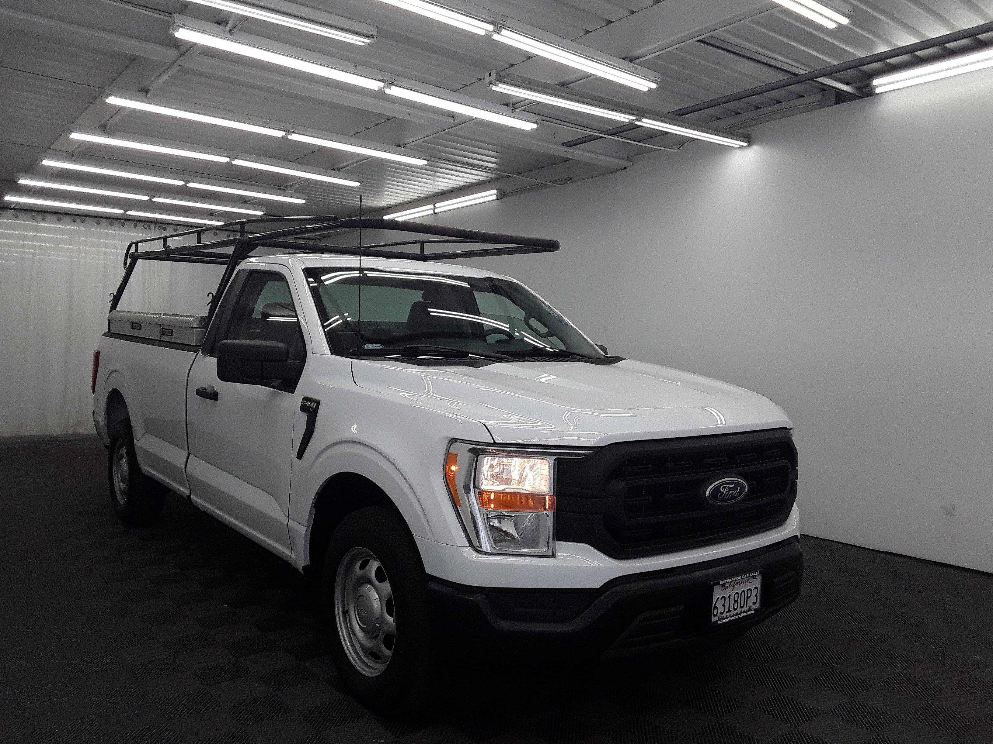 2022 Ford F-150 XL 2WD Reg Cab 6.5' Box