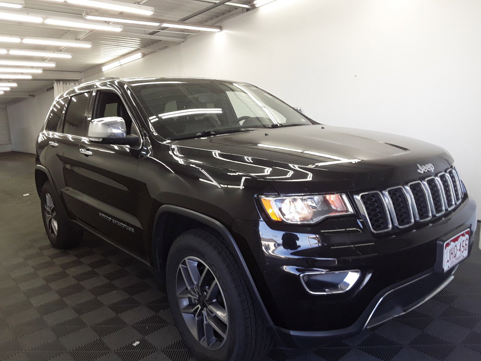 Used 2020 Jeep Grand Cherokee Limited 4x4