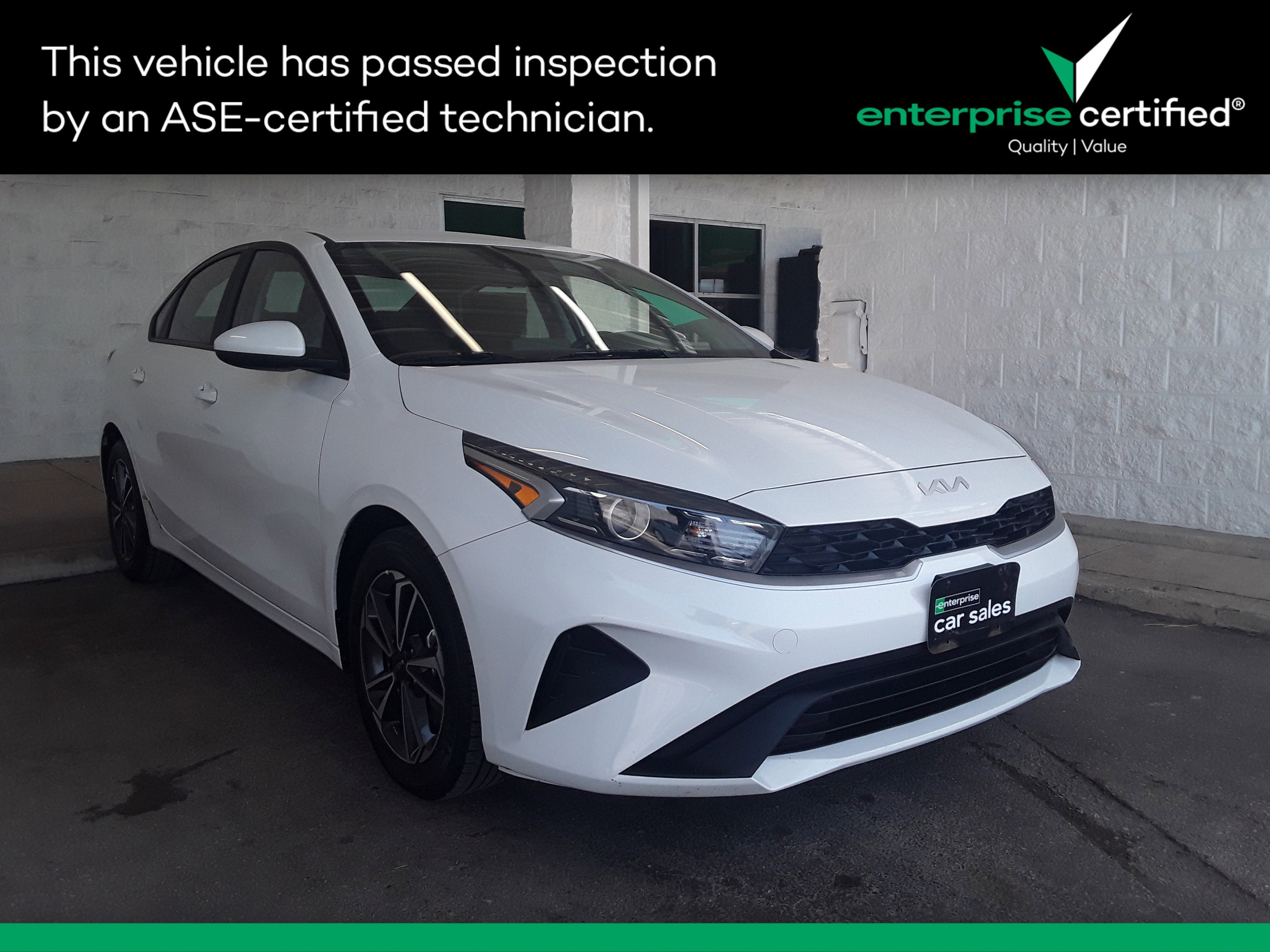 Used 2023 Kia Forte LXS IVT