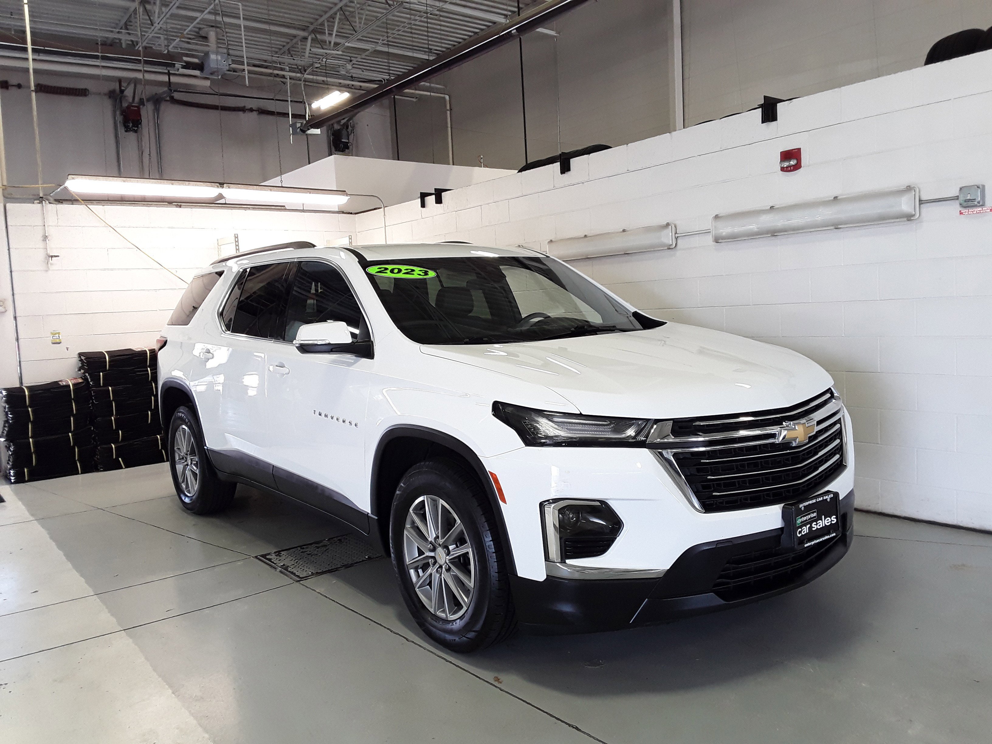 2023 Chevrolet Traverse AWD 4dr LT Leather