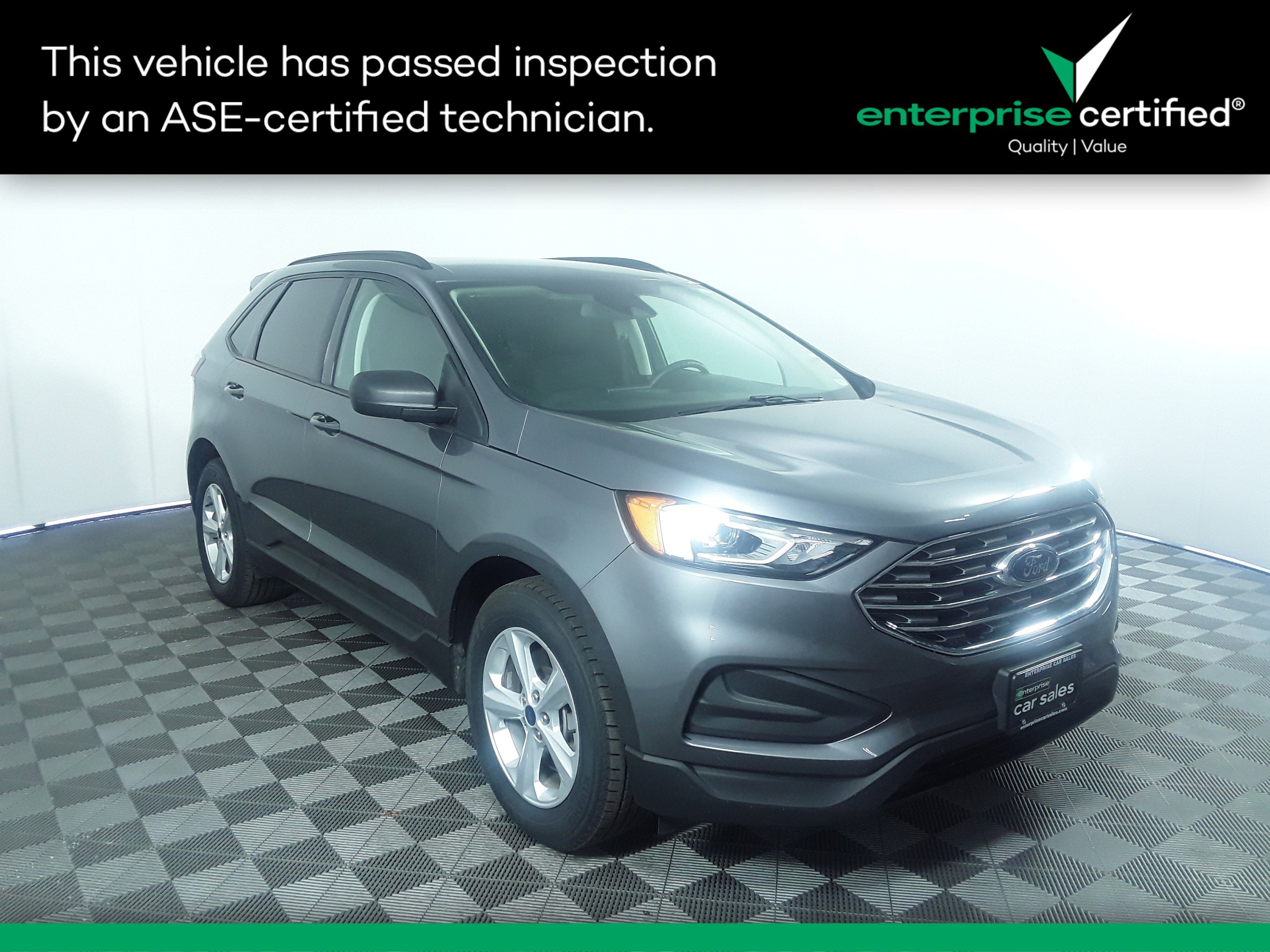 2022 Ford Edge SE AWD