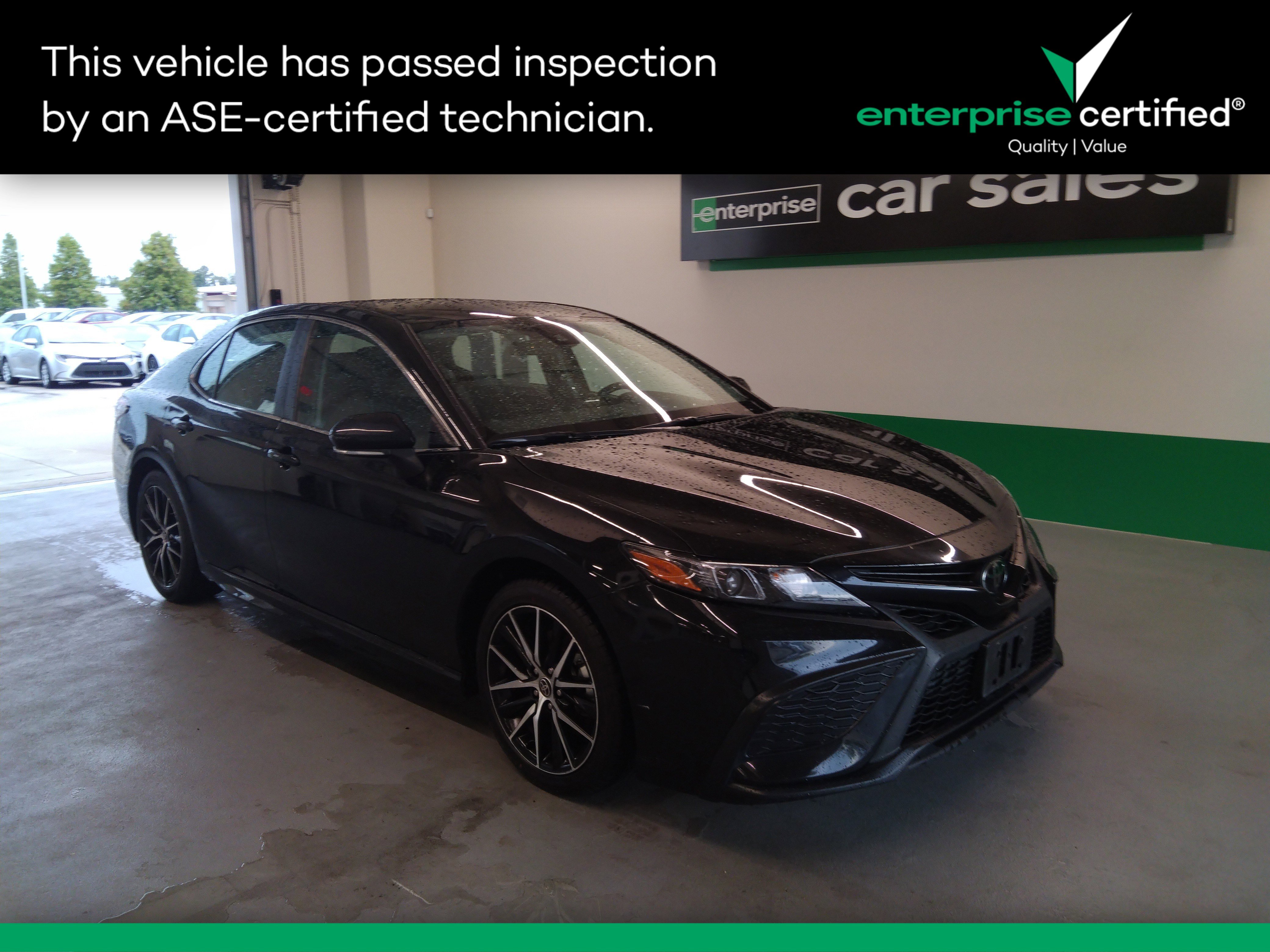 2023 Toyota Camry SE Auto