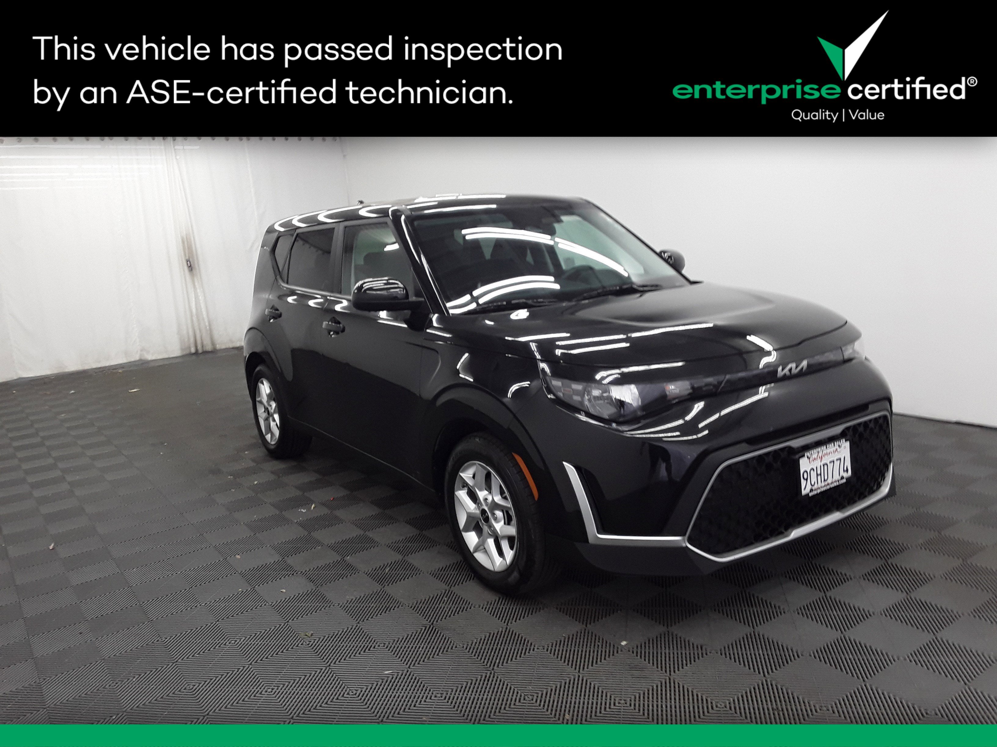 Used 2023 Kia Soul LX IVT