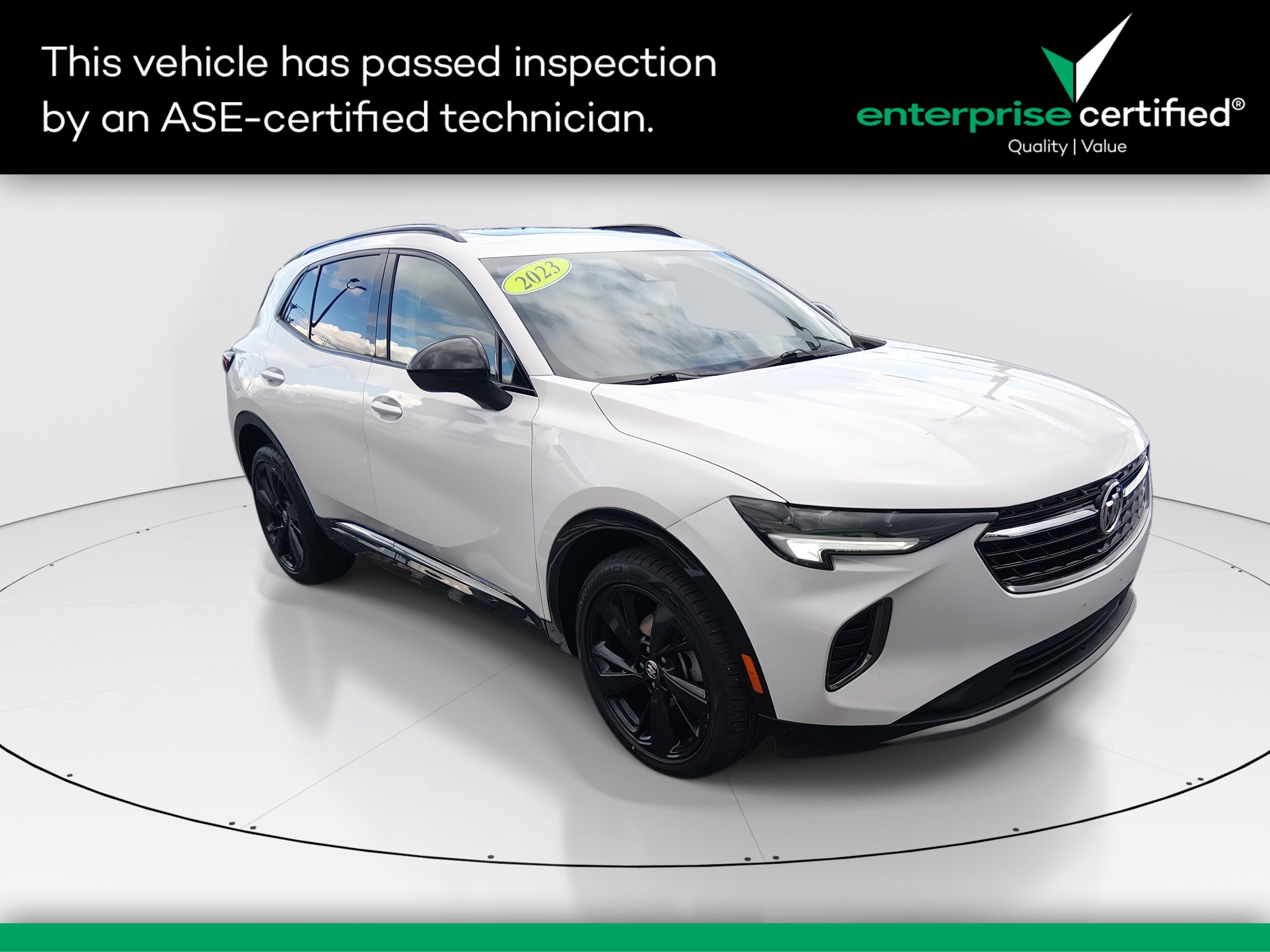 2023 Buick Envision Essence's photo