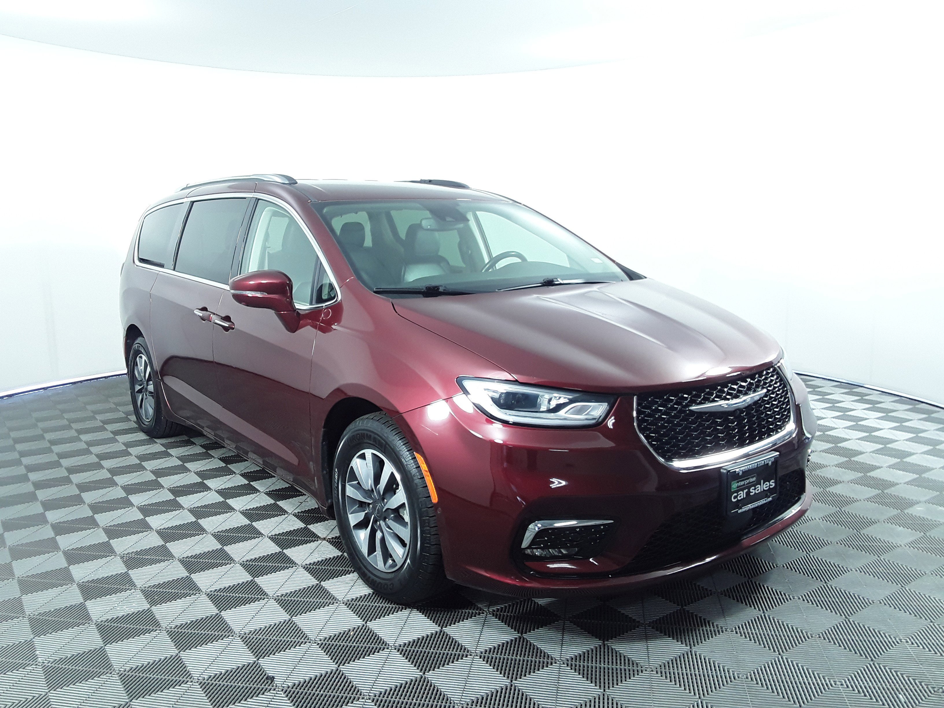 2021 Chrysler Pacifica Hybrid Touring L FWD