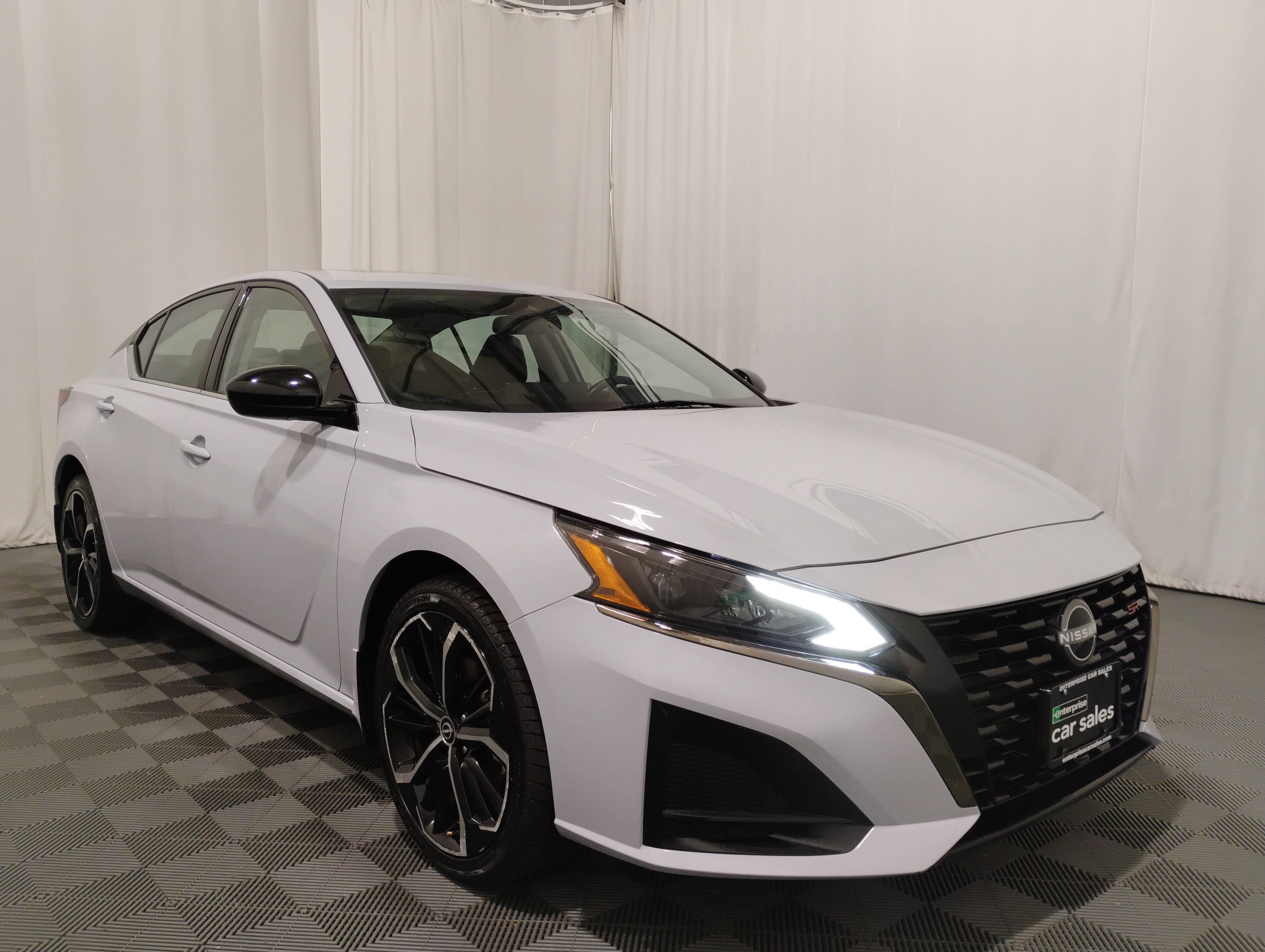 2024 Nissan Altima 2.5 SR AWD Sedan