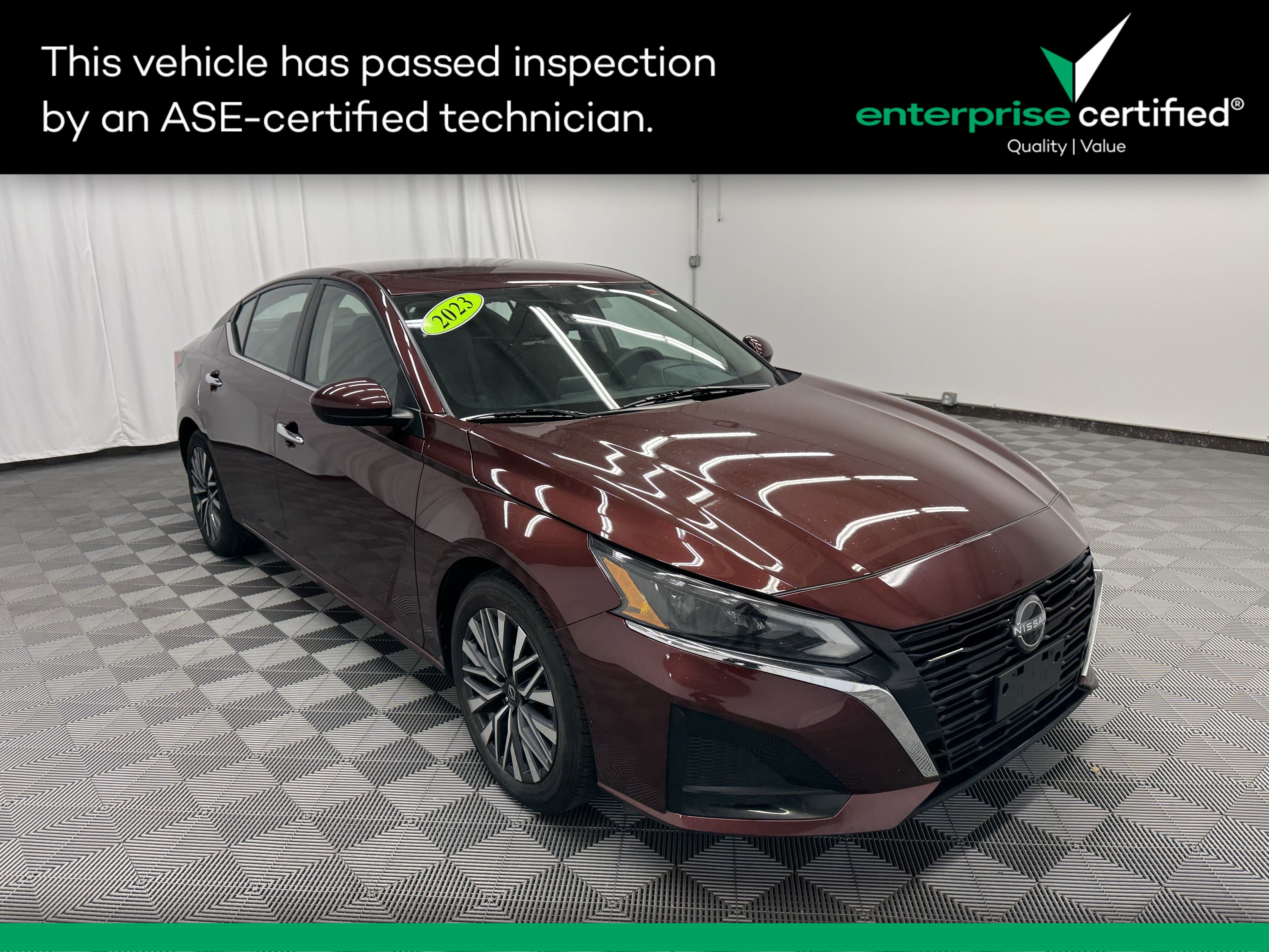 Used 2023 Nissan Altima 2.5 SV Sedan