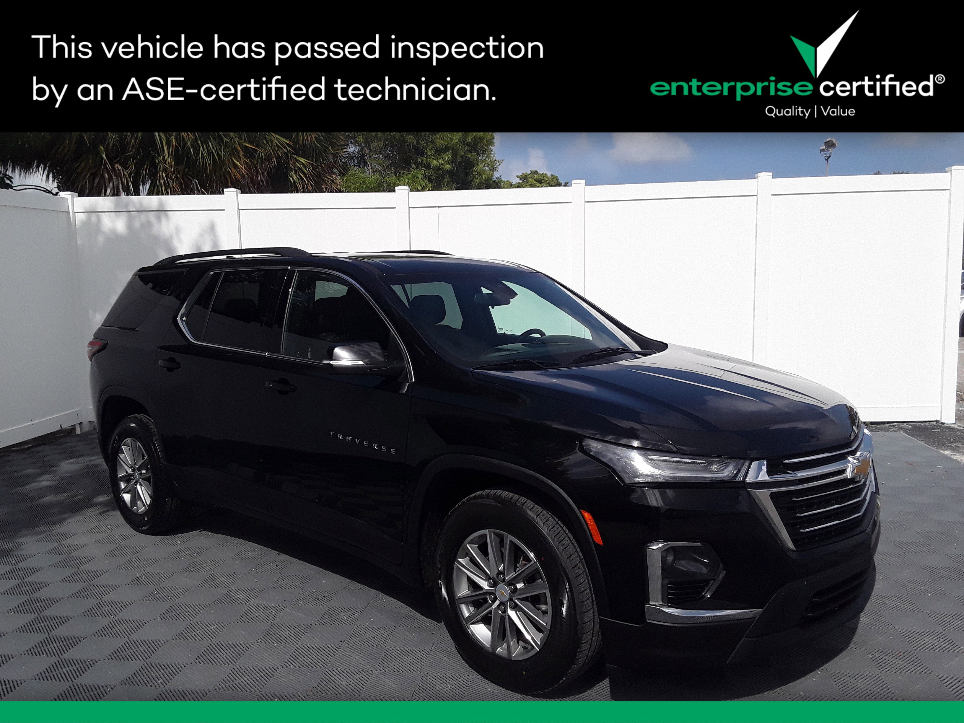 2023 Chevrolet Traverse FWD 4dr LT Leather