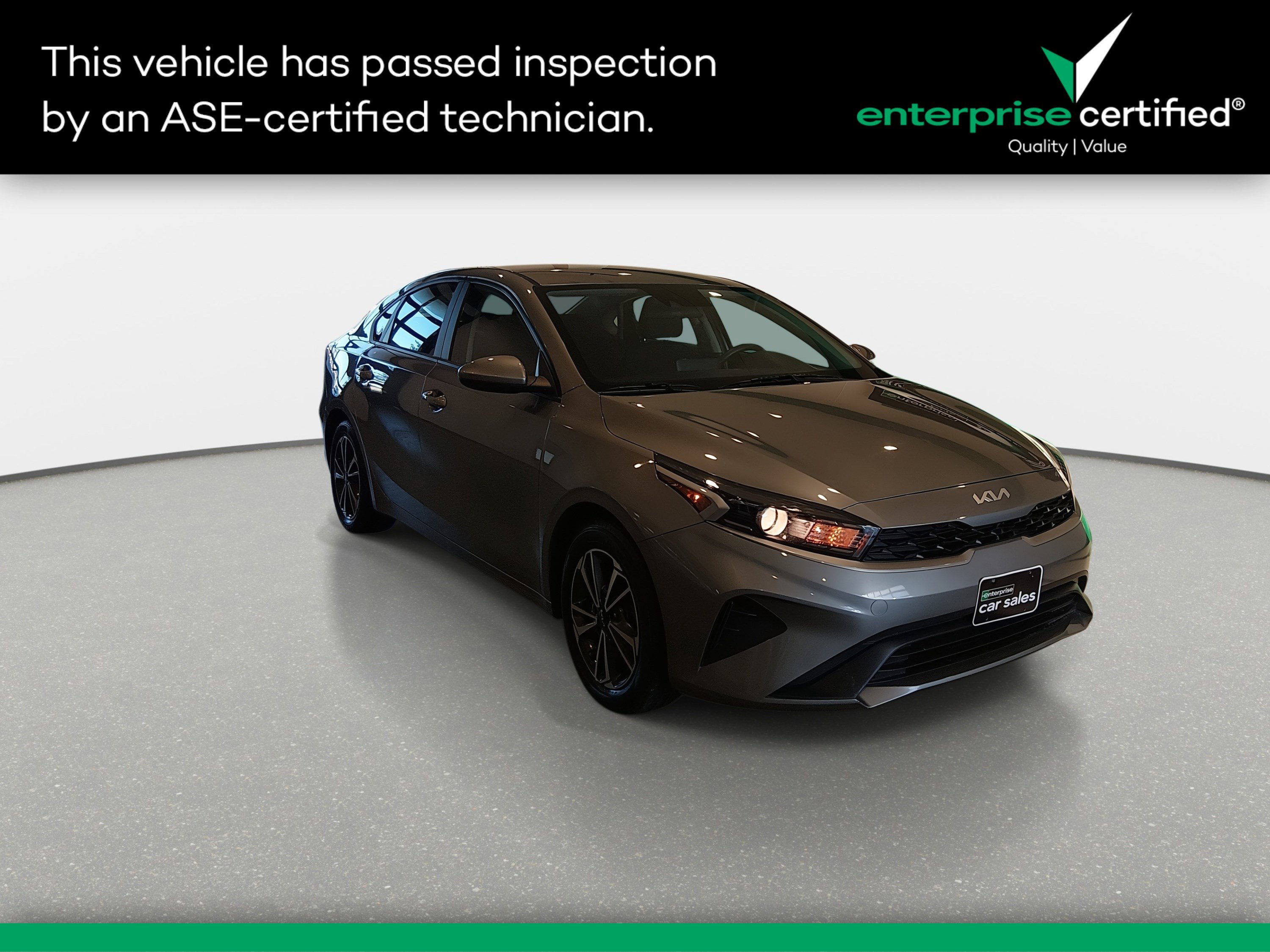 Used 2023 Kia Forte LXS IVT