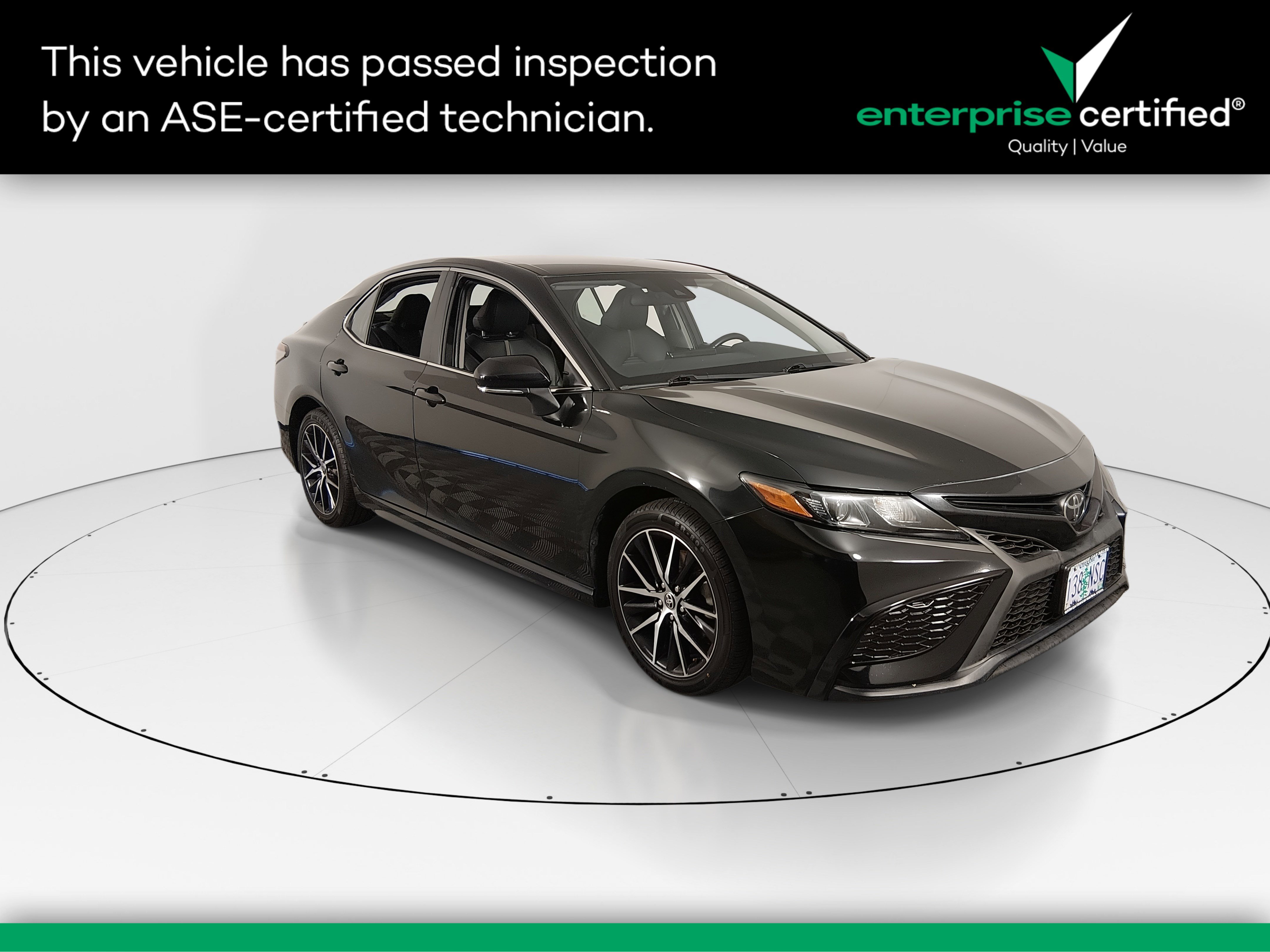 Used 2022 Toyota Camry SE Auto