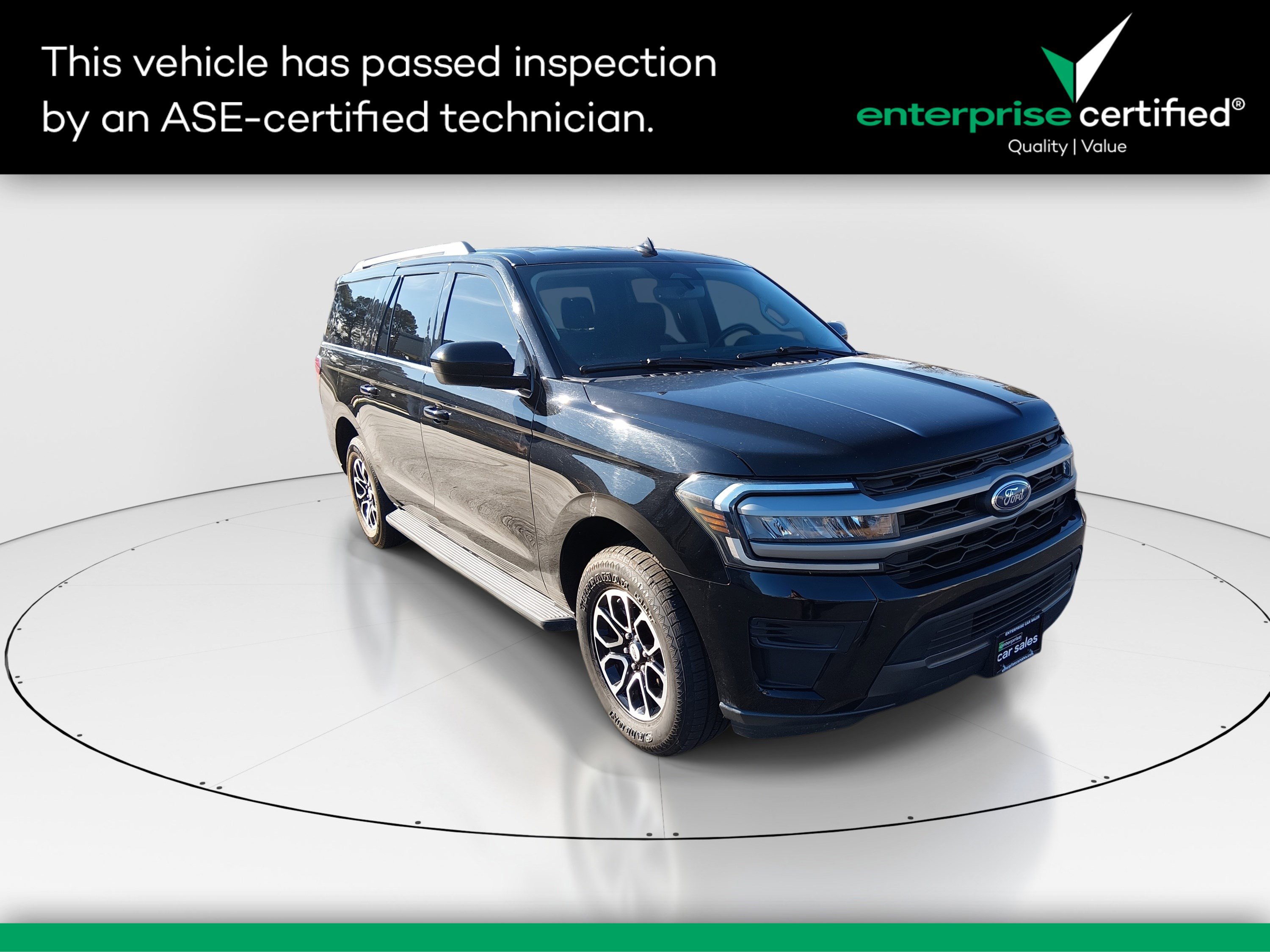 2024 Ford Expedition XLT's photo