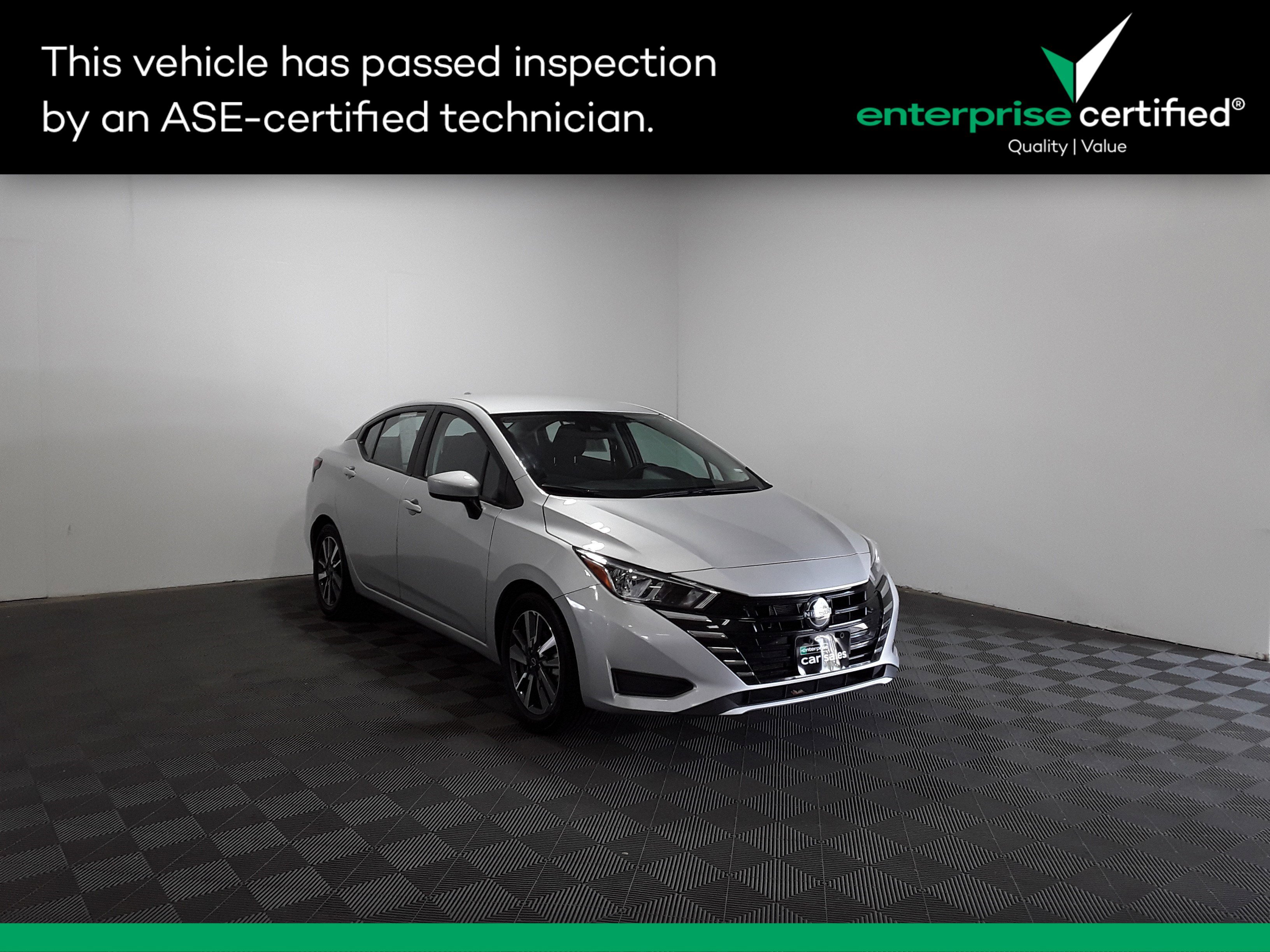 Used 2023 Nissan Versa SV CVT