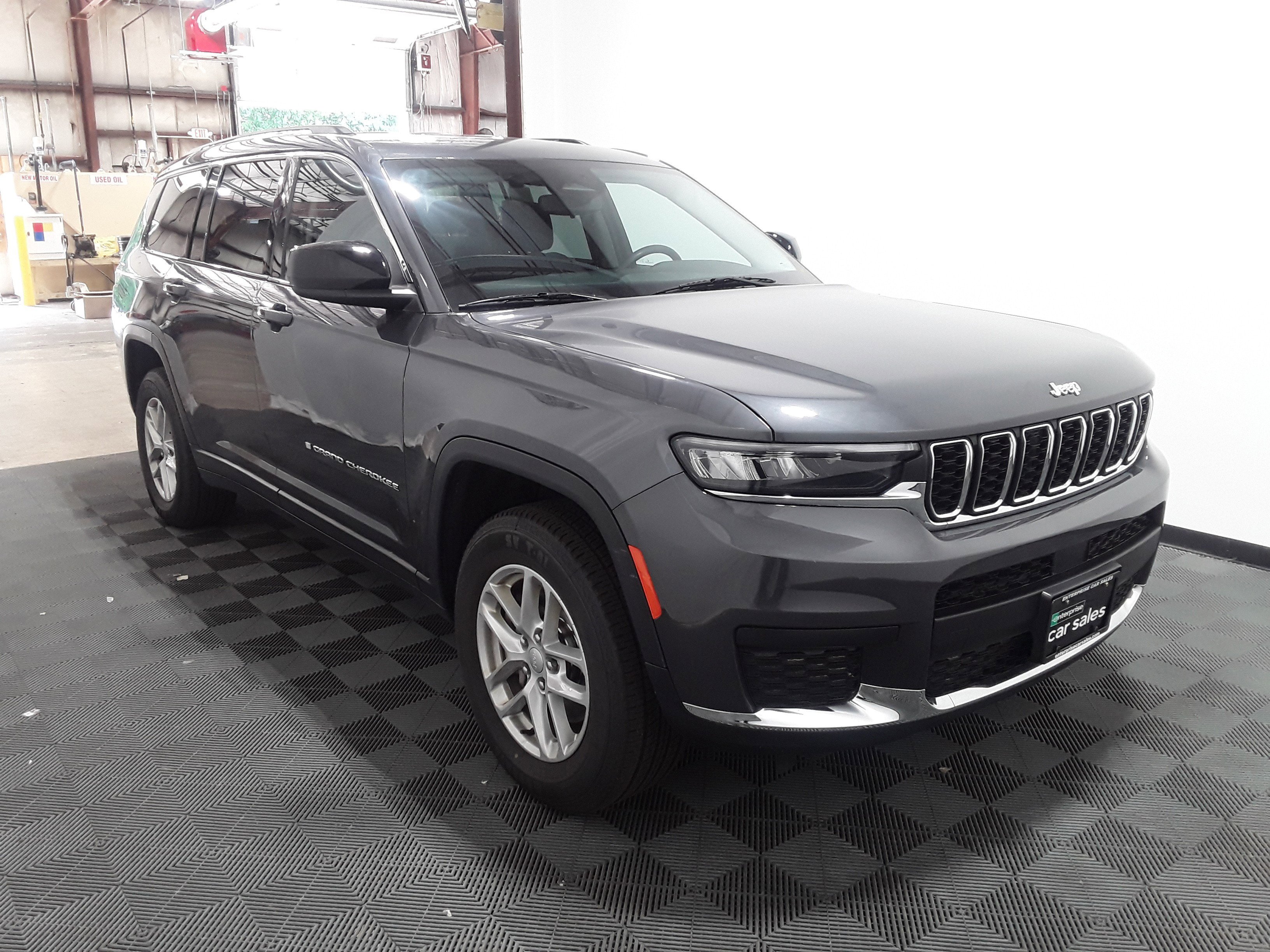 2023 Jeep Grand Cherokee L Laredo 4x4