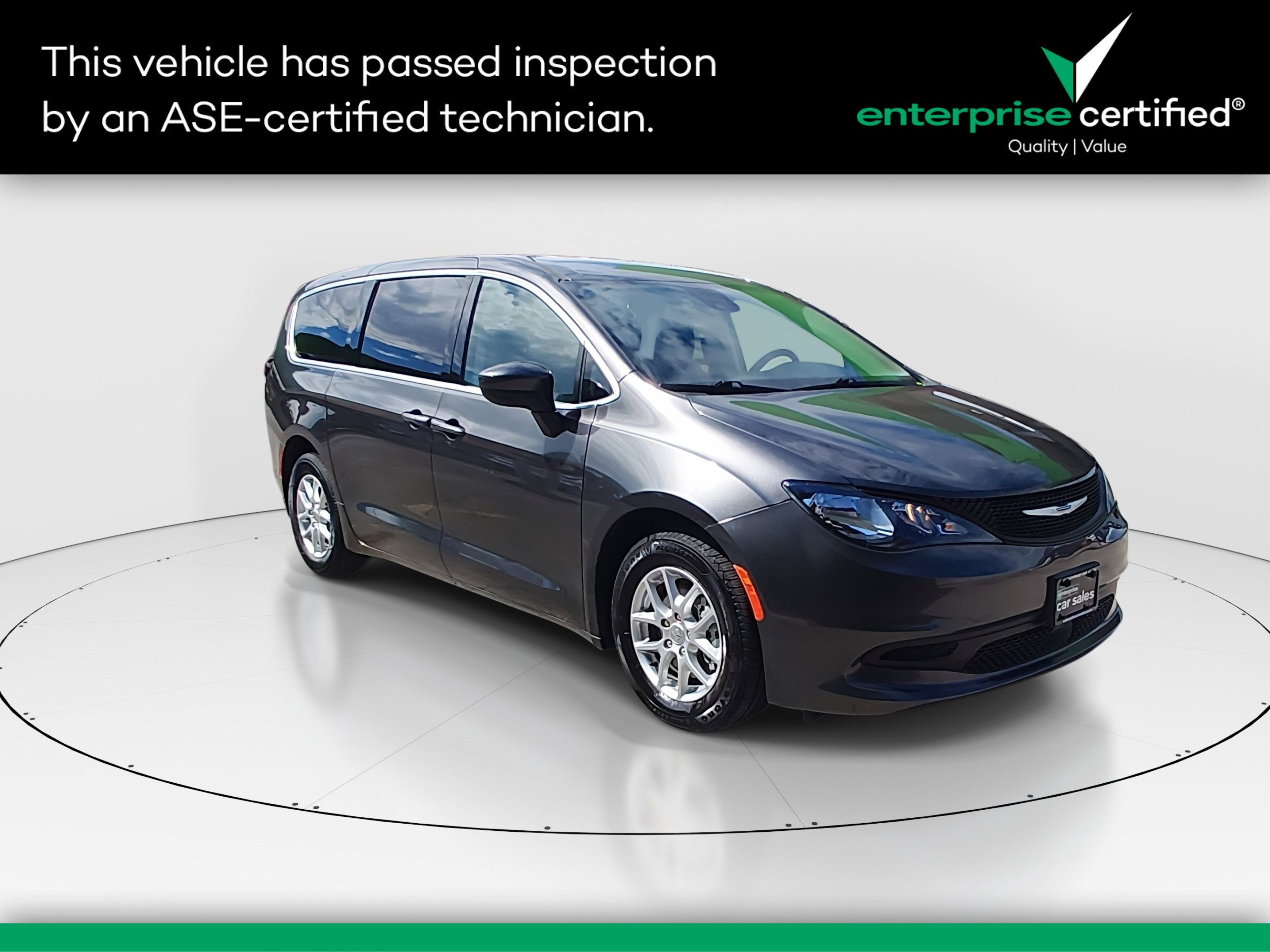 2023 Chrysler Voyager LX