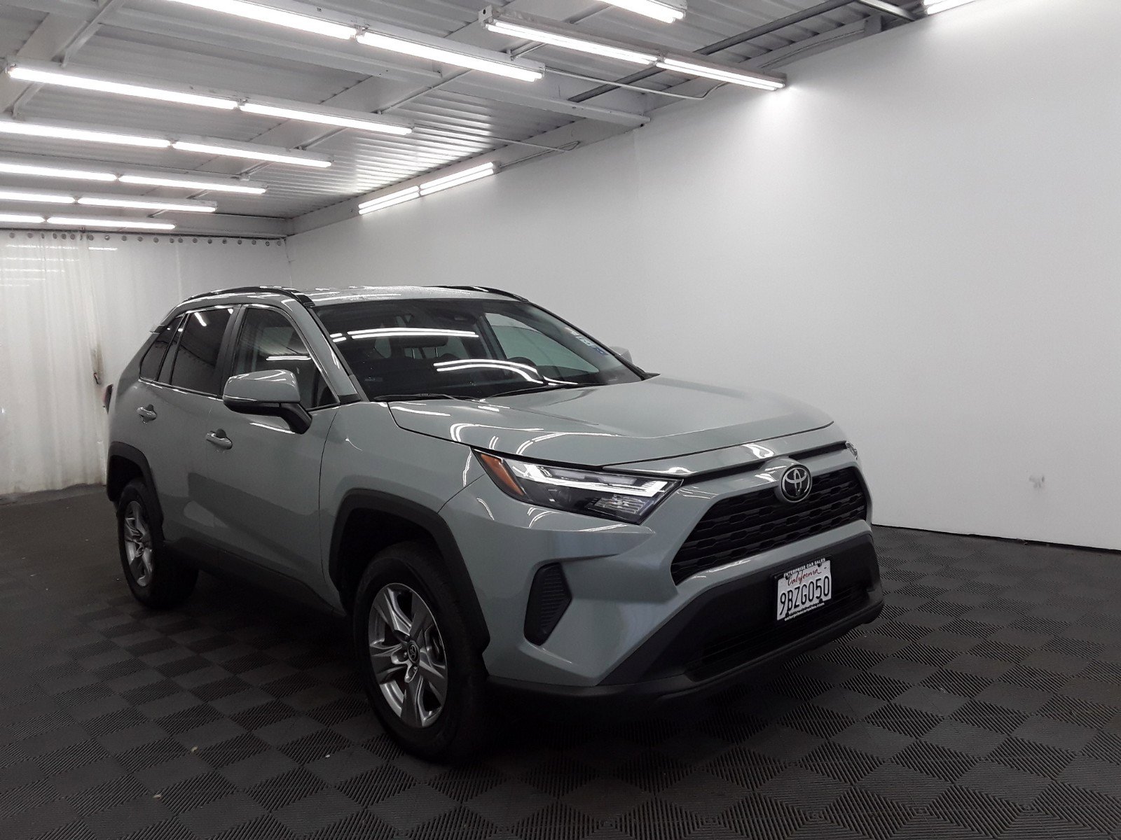 2022 Toyota RAV4 XLE FWD