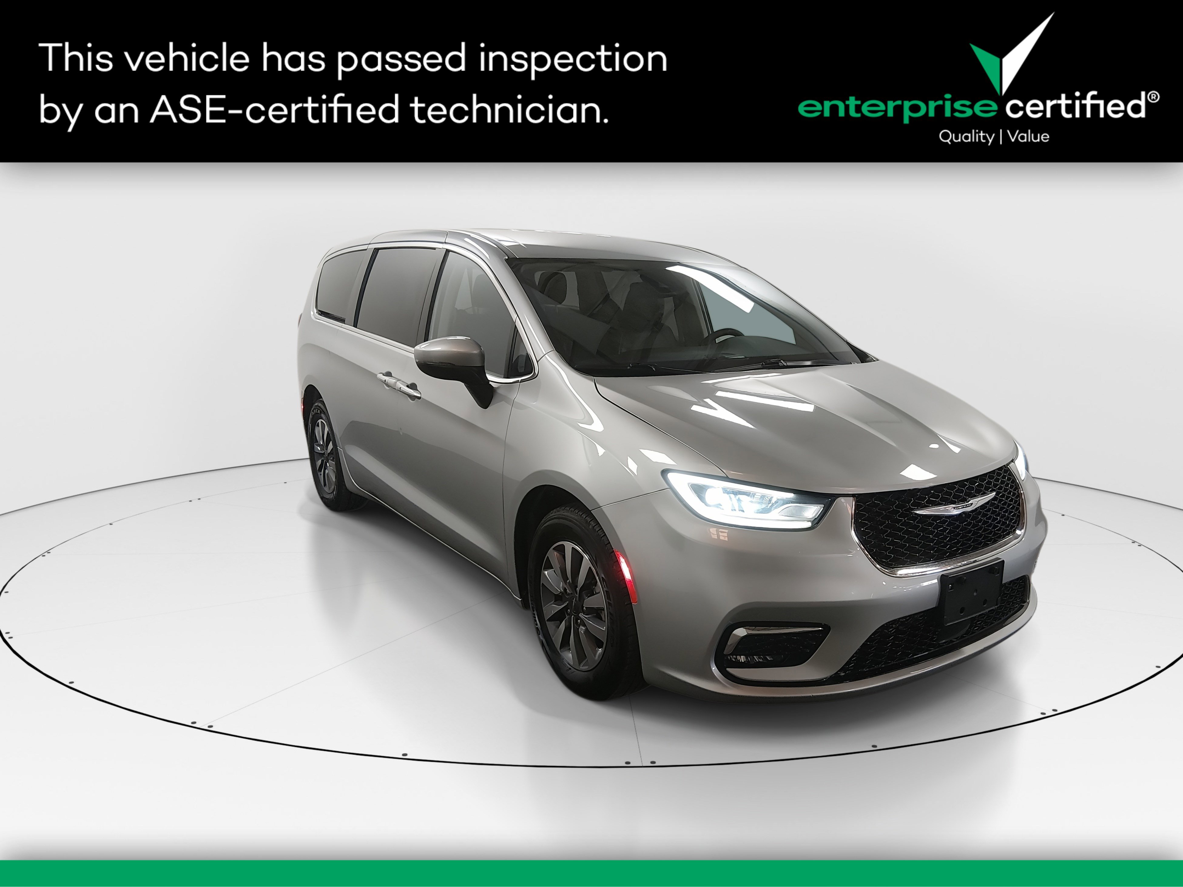 2023 Chrysler Pacifica Hybrid Touring L