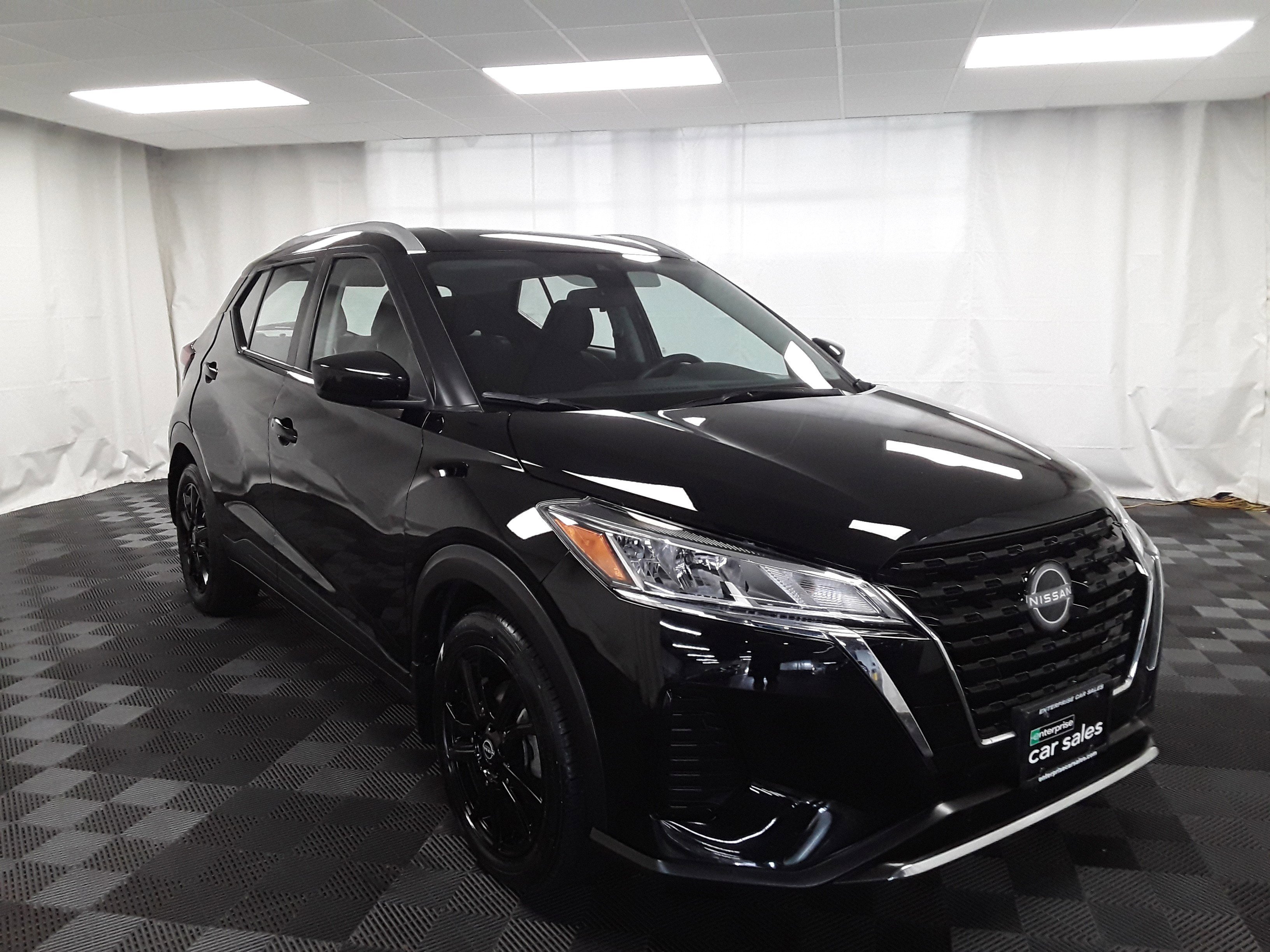 Used 2023 Nissan Kicks SV FWD