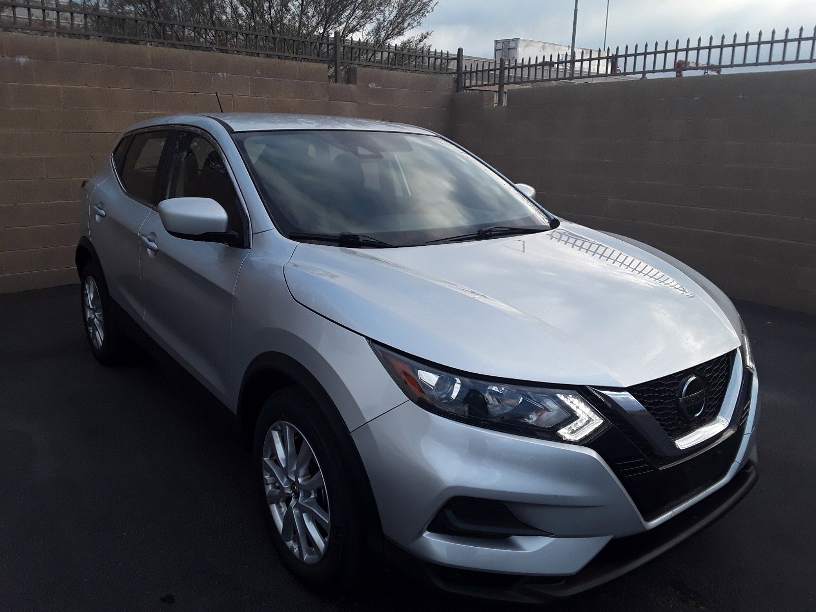 2022 Nissan Rogue Sport AWD S