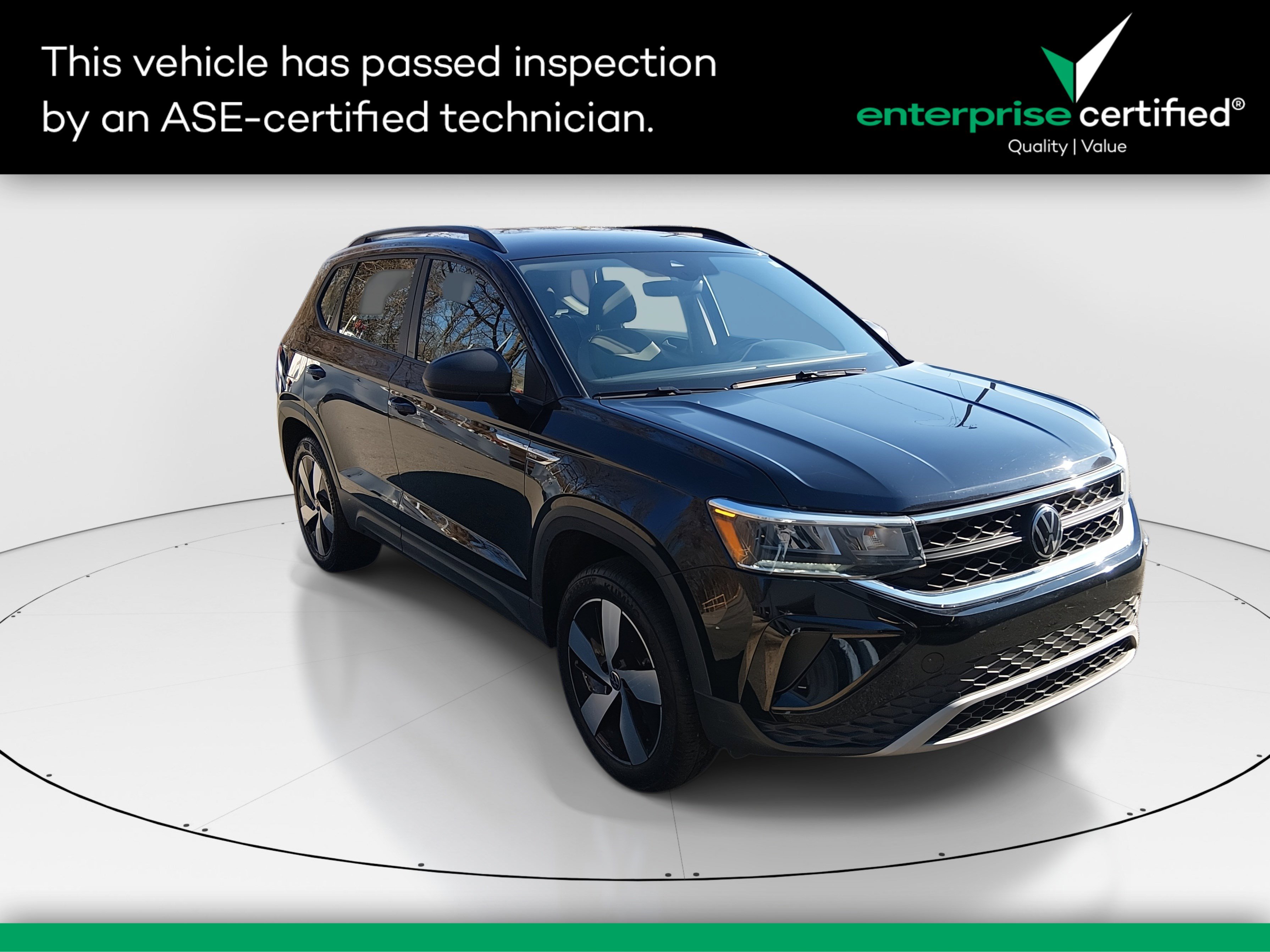 2024 Volkswagen Taos S's photo