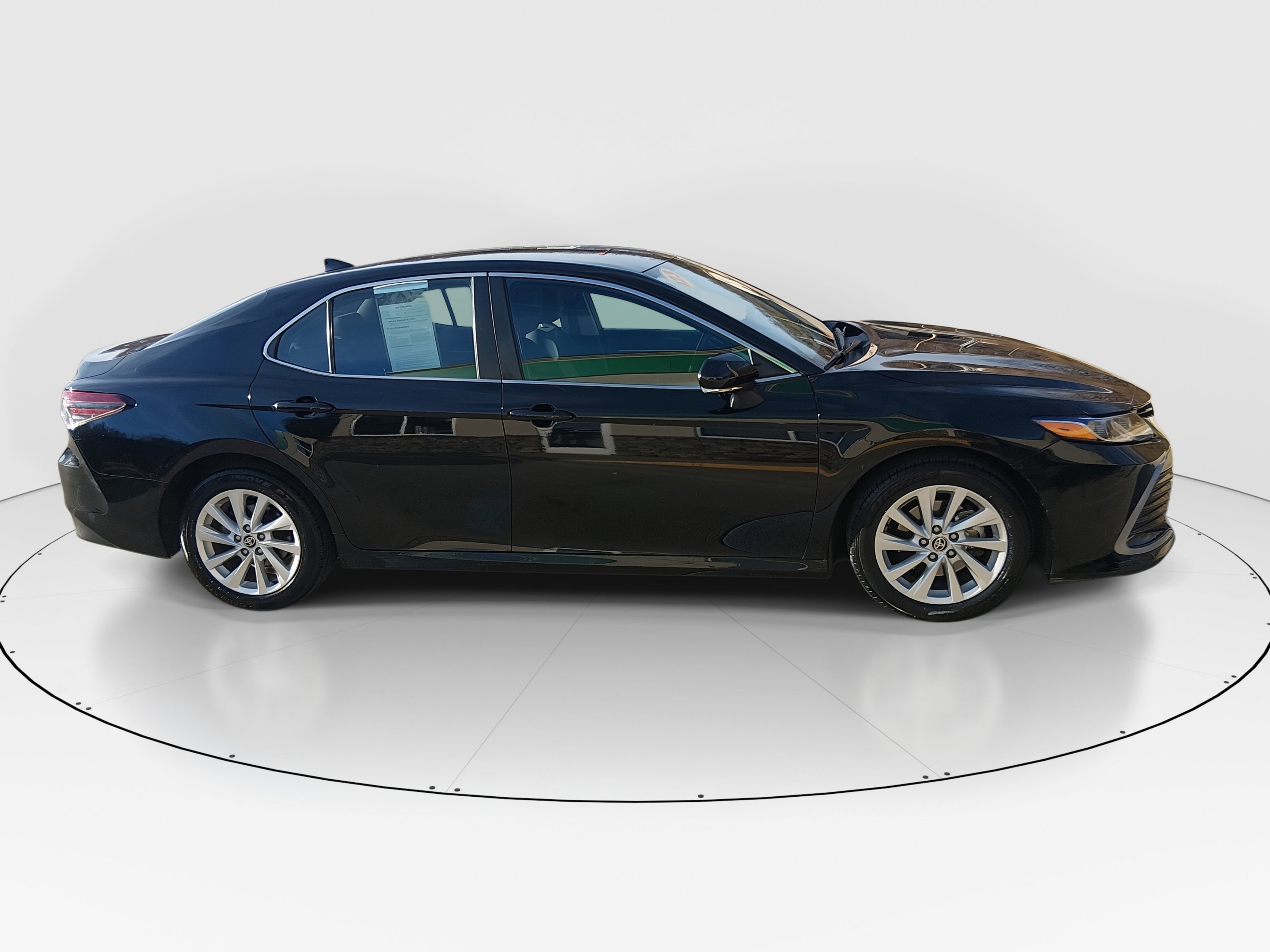 Image of Used 2023 Toyota Camry LE Auto