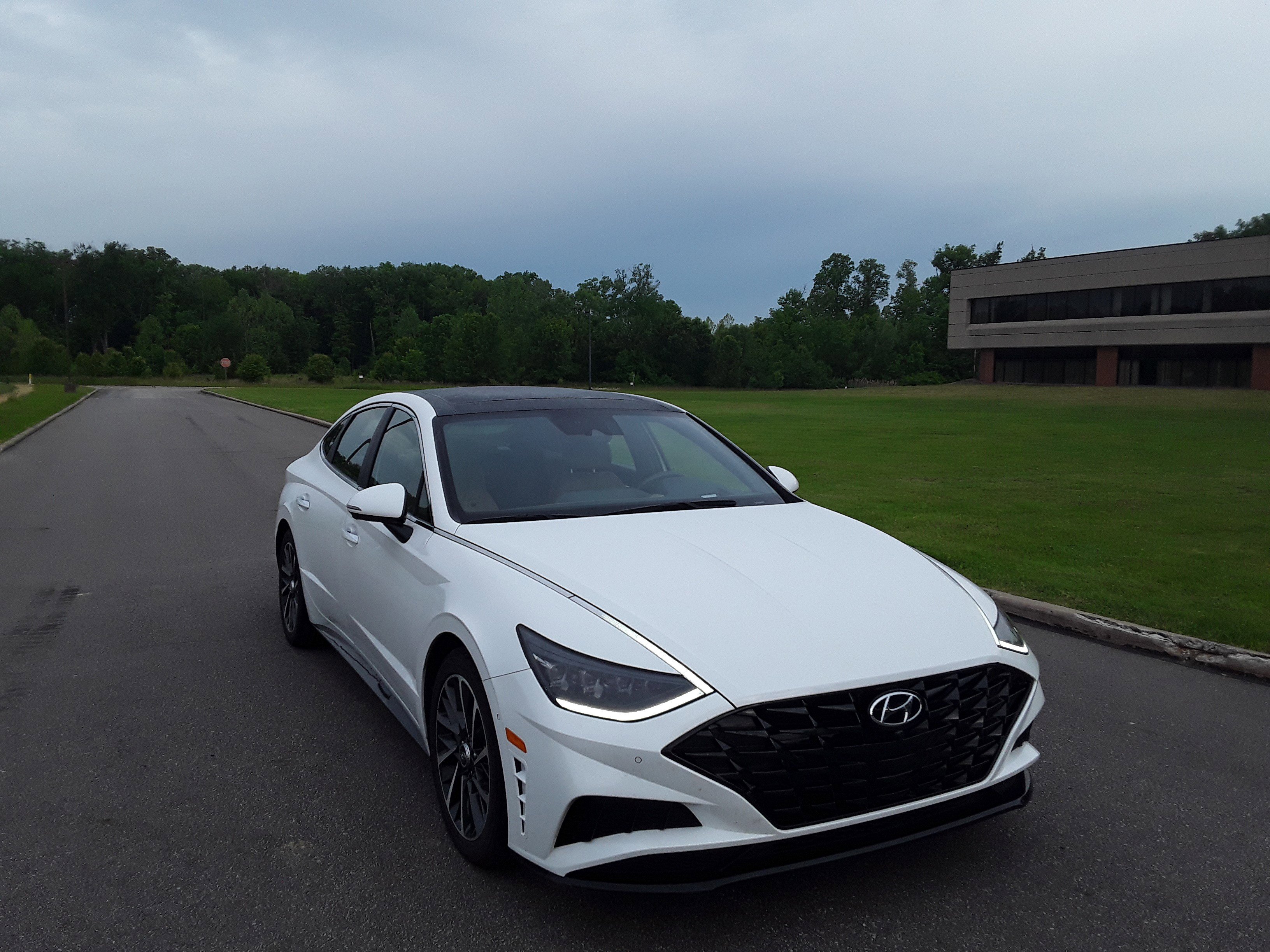 2023 Hyundai Sonata Limited 1.6T