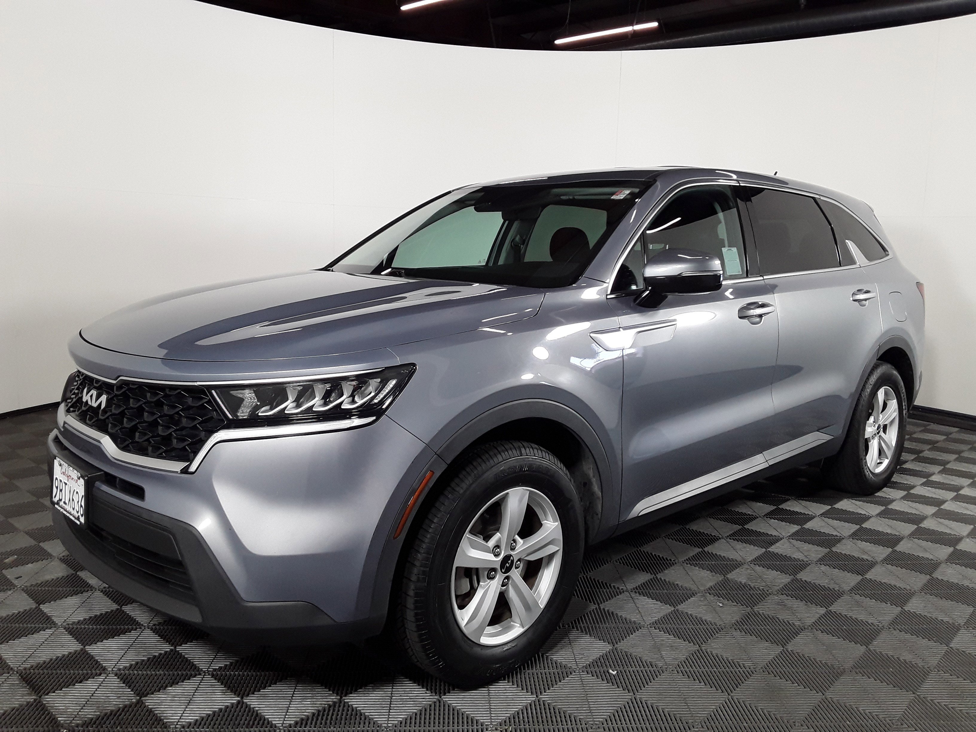 Used 2022 Kia Sorento LX FWD
