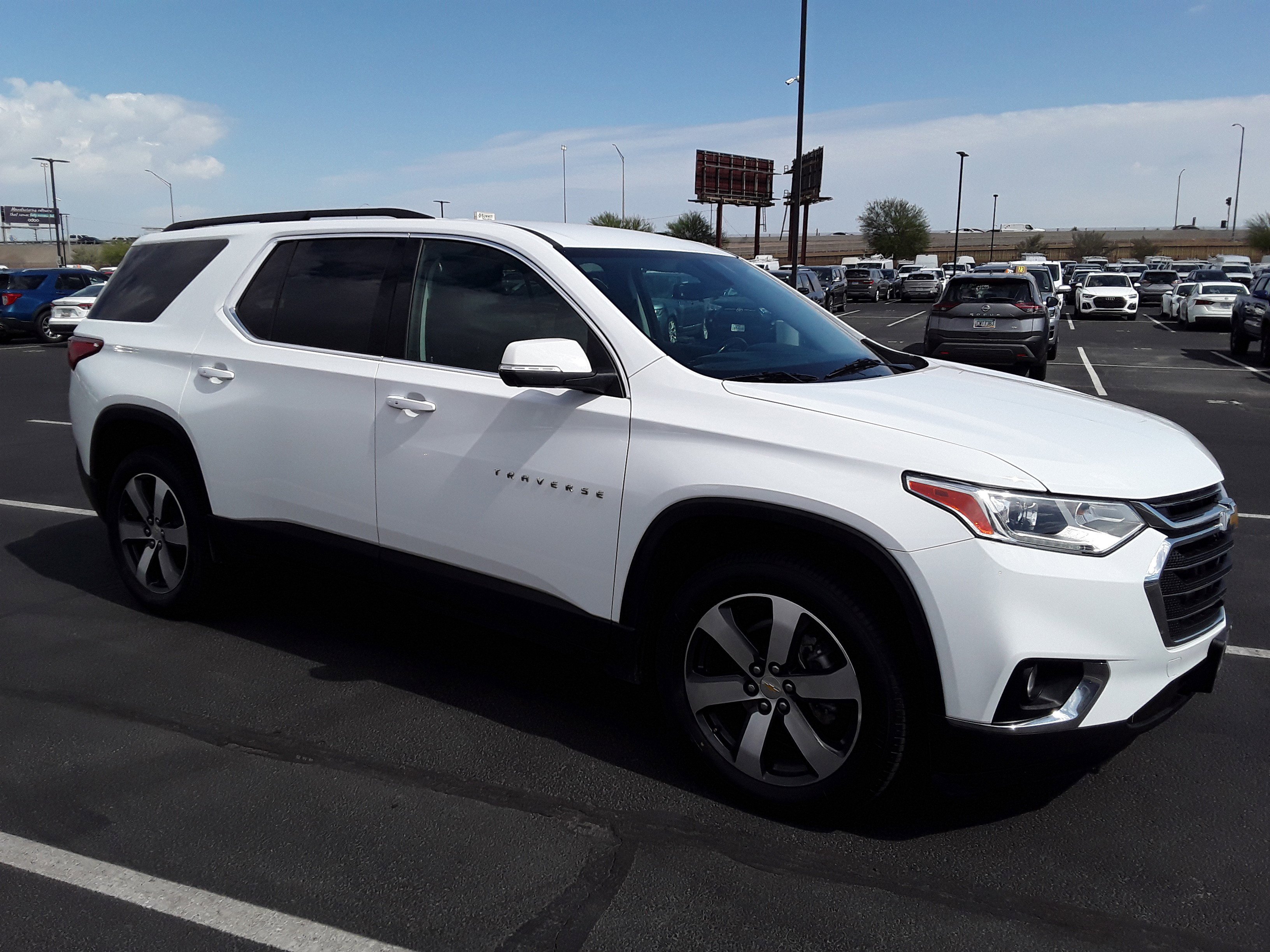 2021 Chevrolet Traverse AWD 4dr LT Leather