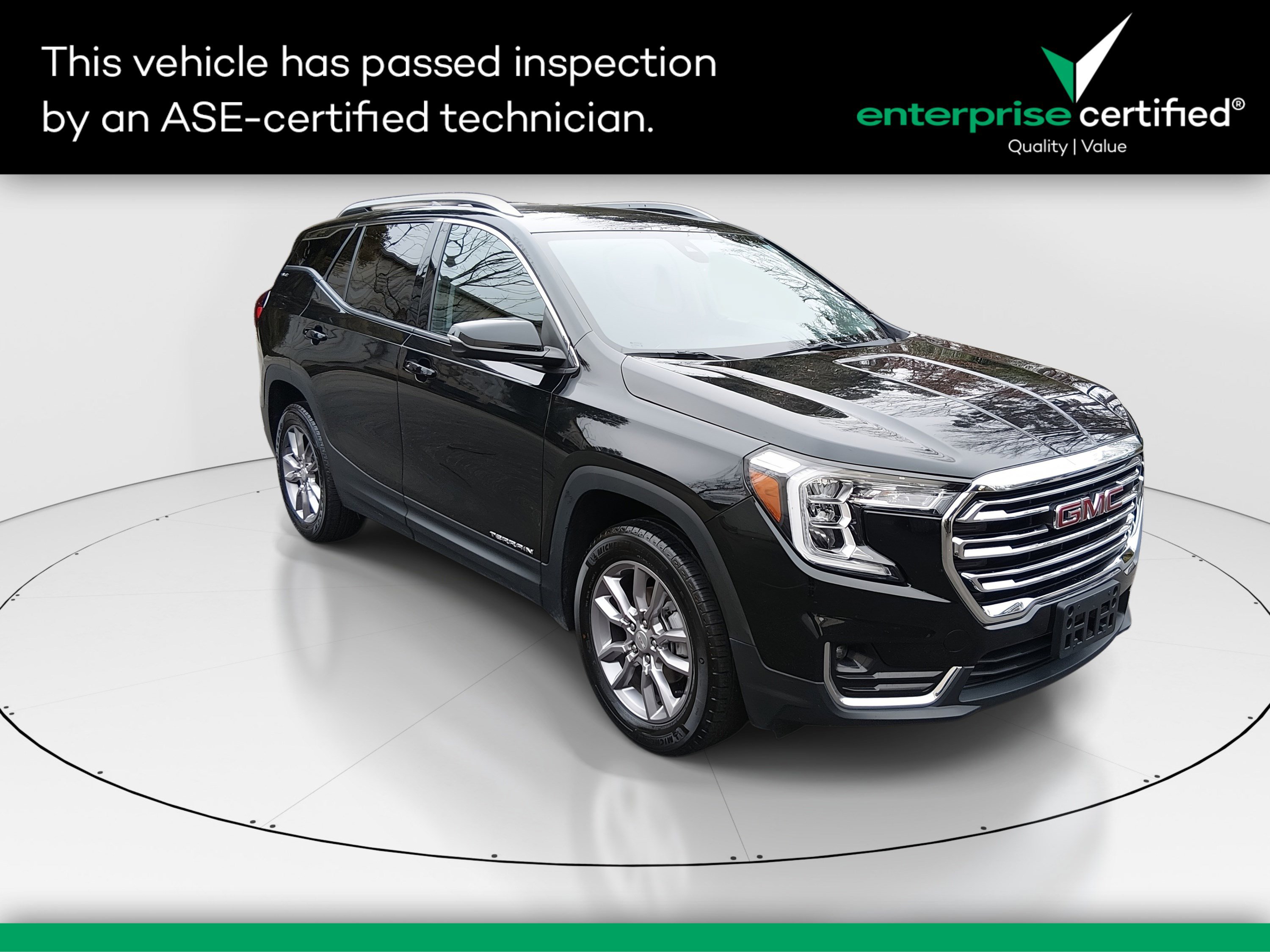 2023 GMC Terrain SLT's photo